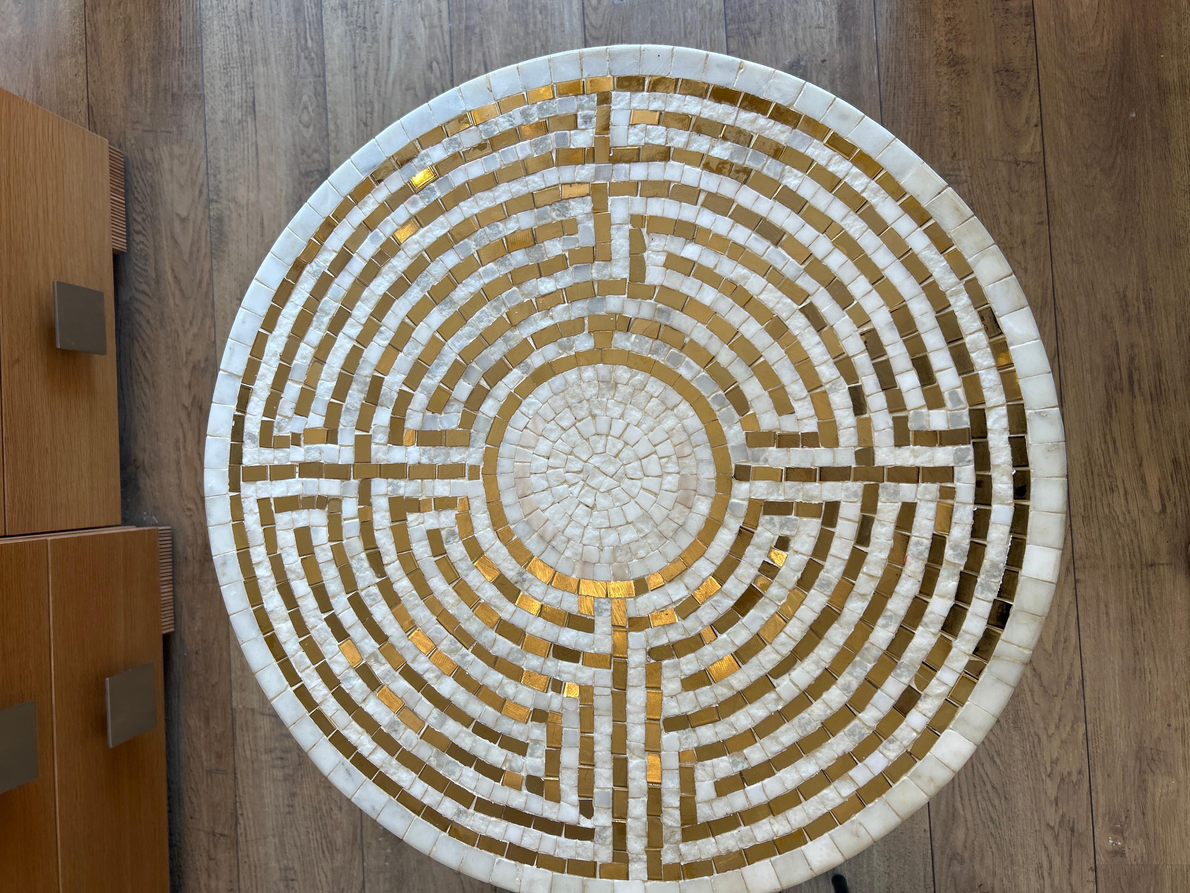 Pareja de mesas auxiliares de mosaico, S. XX en venta 7