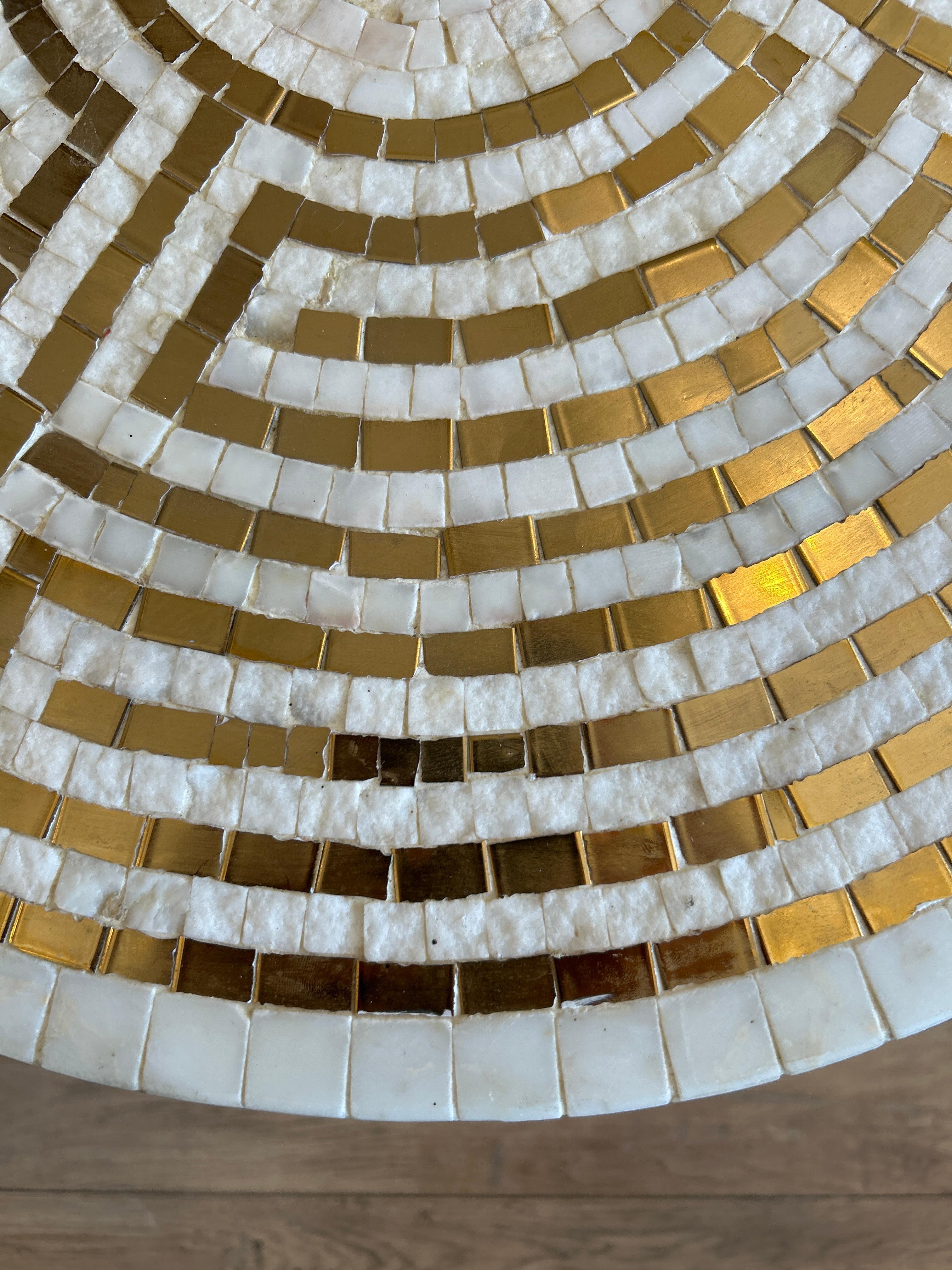 Pareja de mesas auxiliares de mosaico, S. XX Italiano en venta