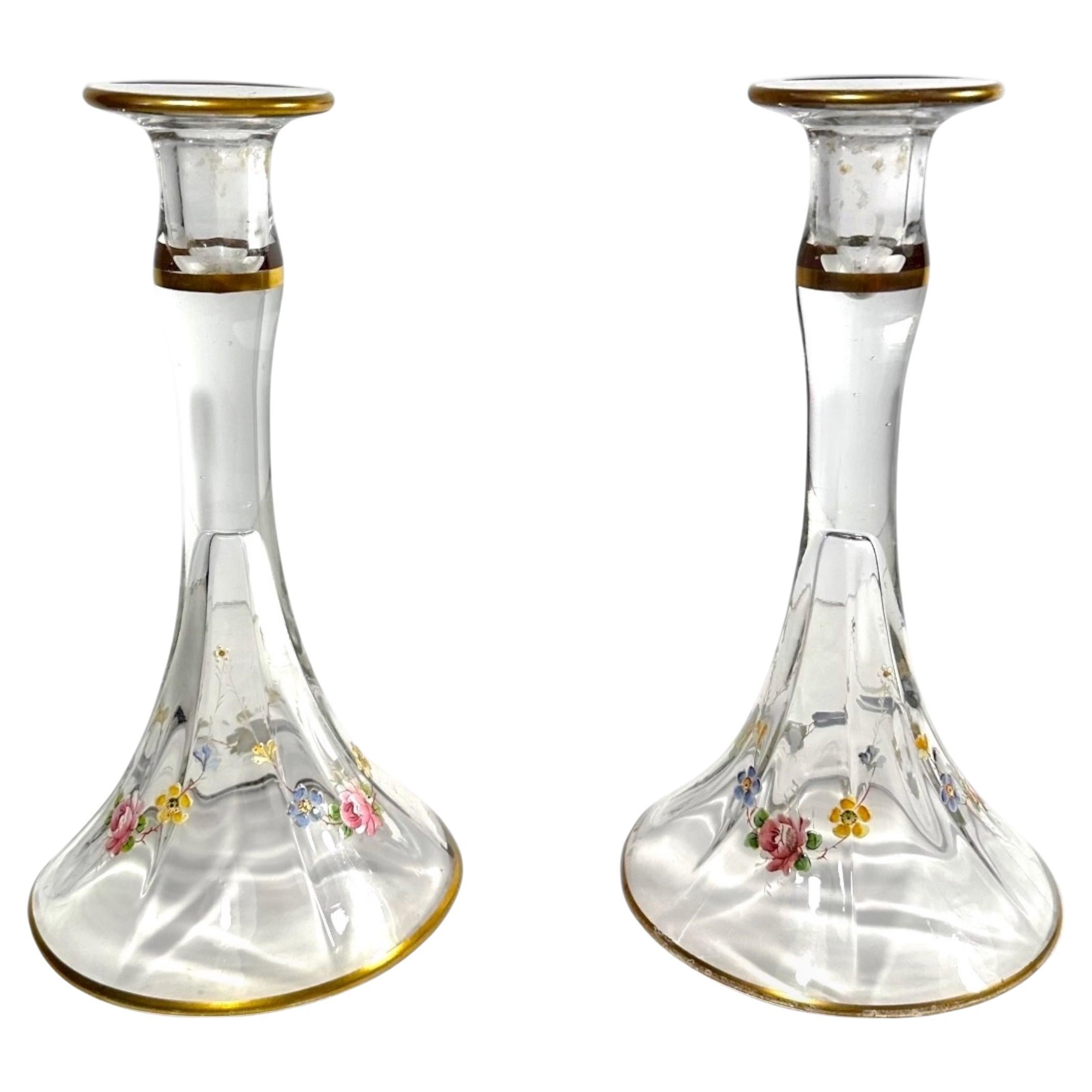 Coppia di candelieri in cristallo trasparente soffiato a mano Moser in vendita