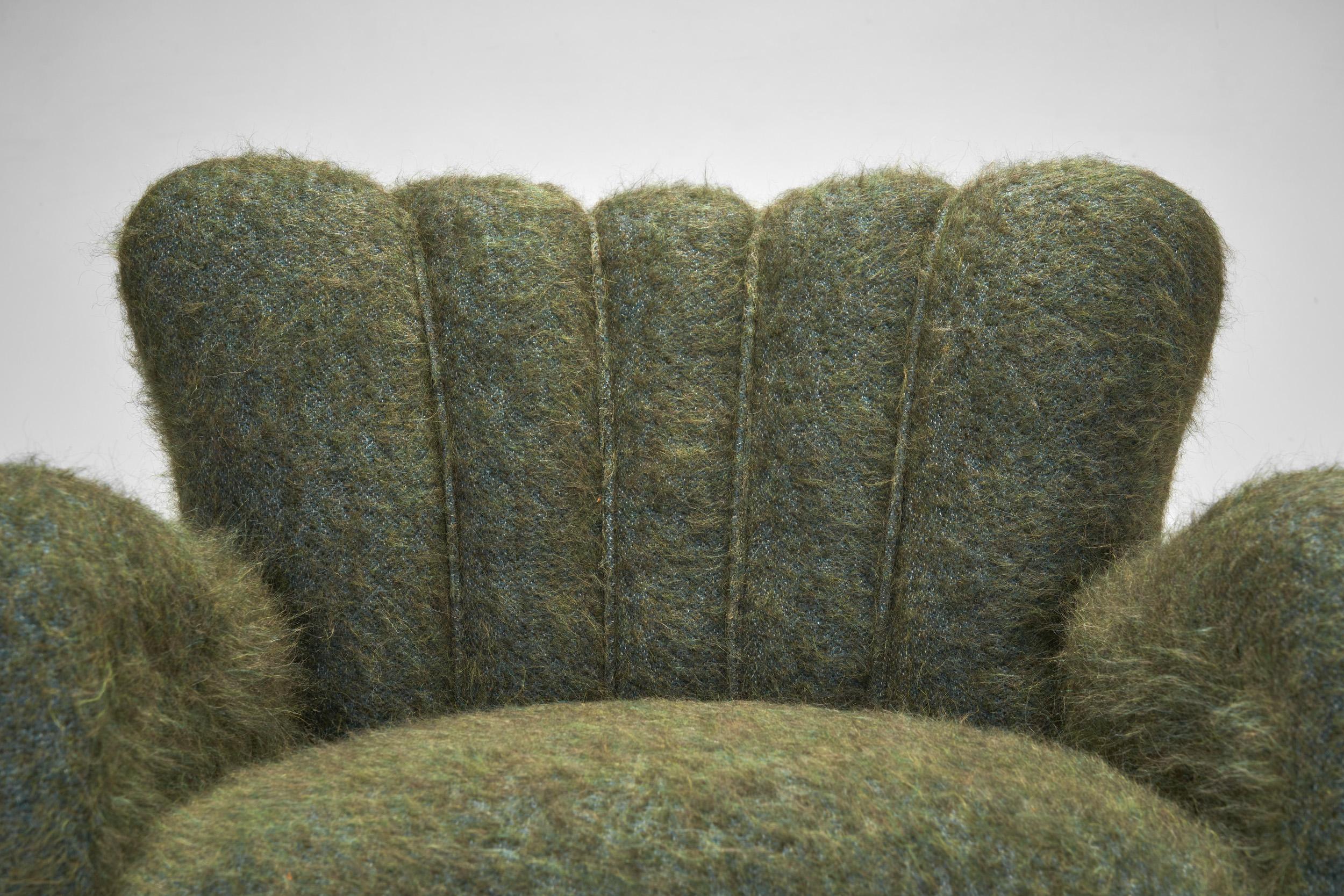 Pair of Moss Green Upholstered Armchairs, Europe 20th Century 2