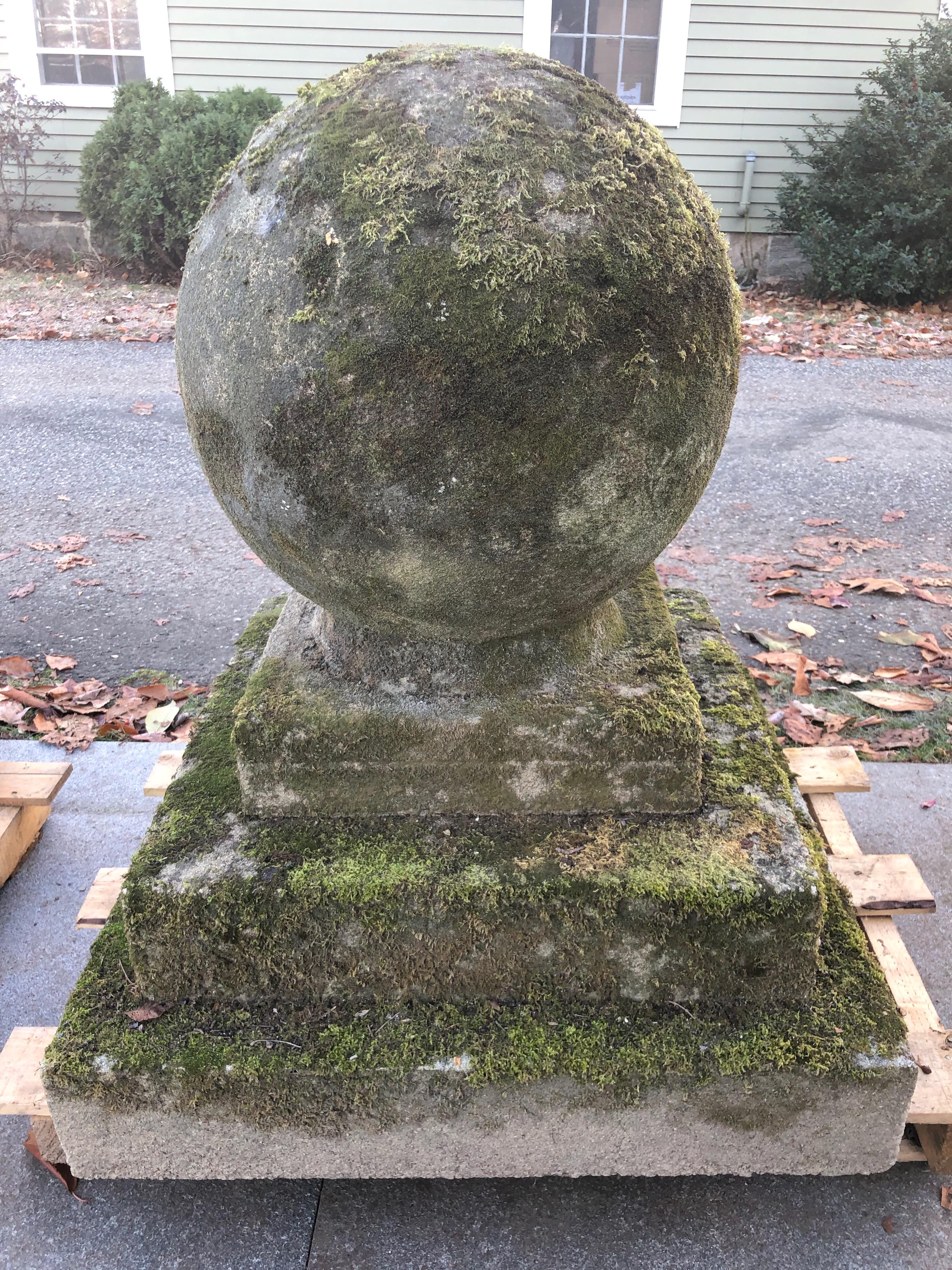 20th Century Pair of Mossy Estate-Sized English Cast Stone Ball Finials on Tiered Bases