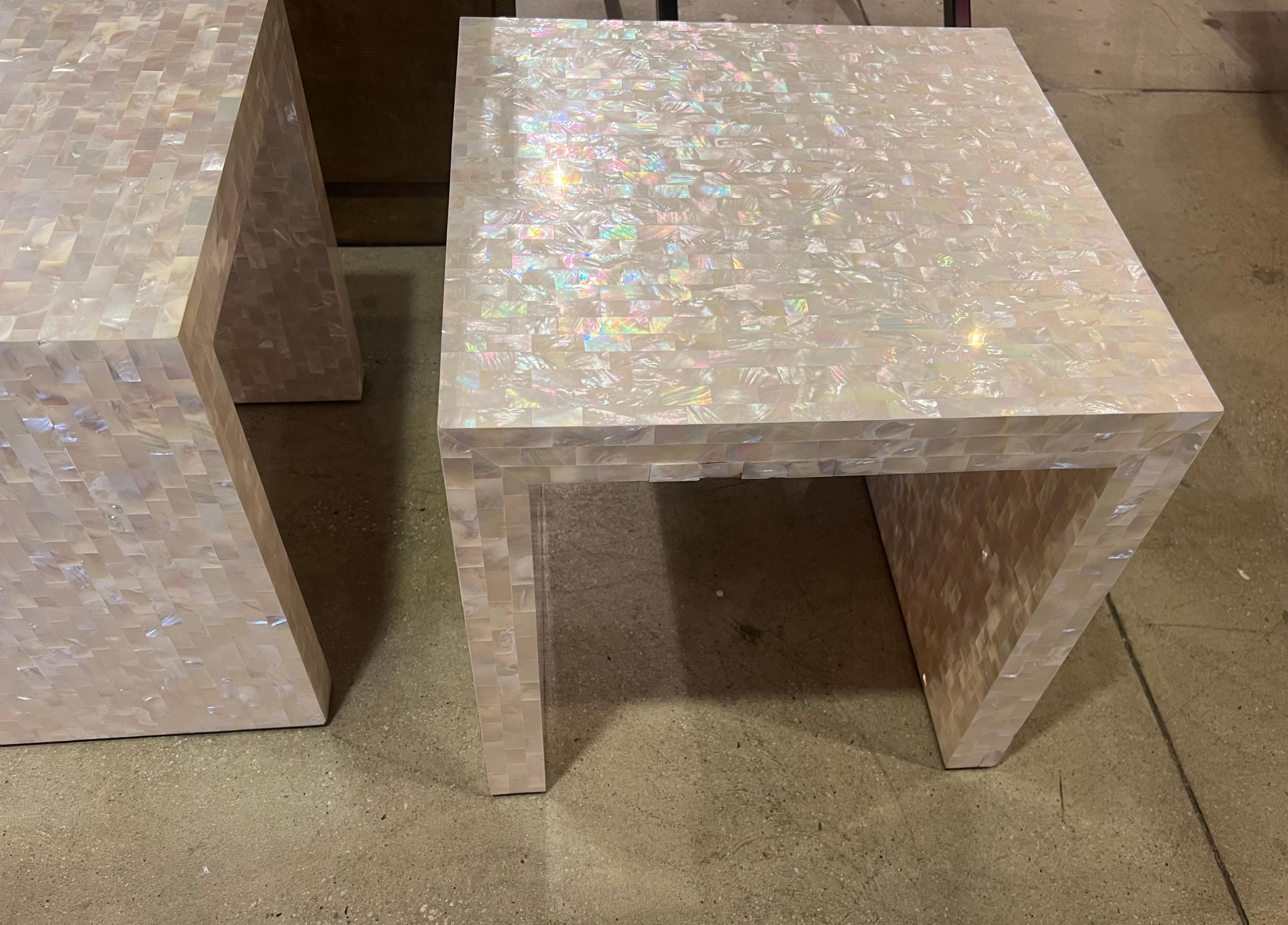 Mother-of-Pearl Pair of Mother of Pearl Oscar De La Renta Side Tables For Sale