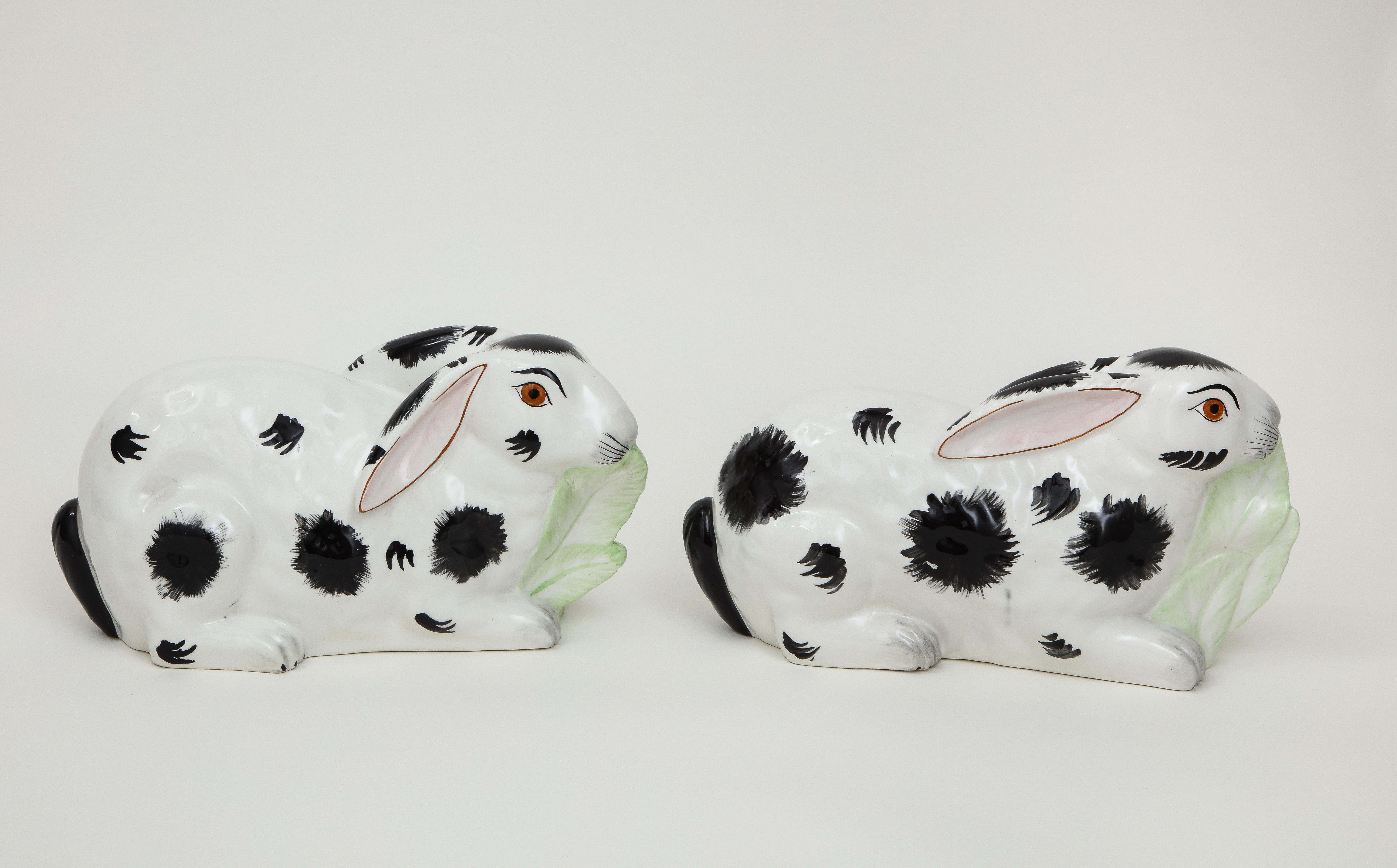 Pair of Mottahedeh Black and White Porcelain Rabbits In Excellent Condition In New York, NY