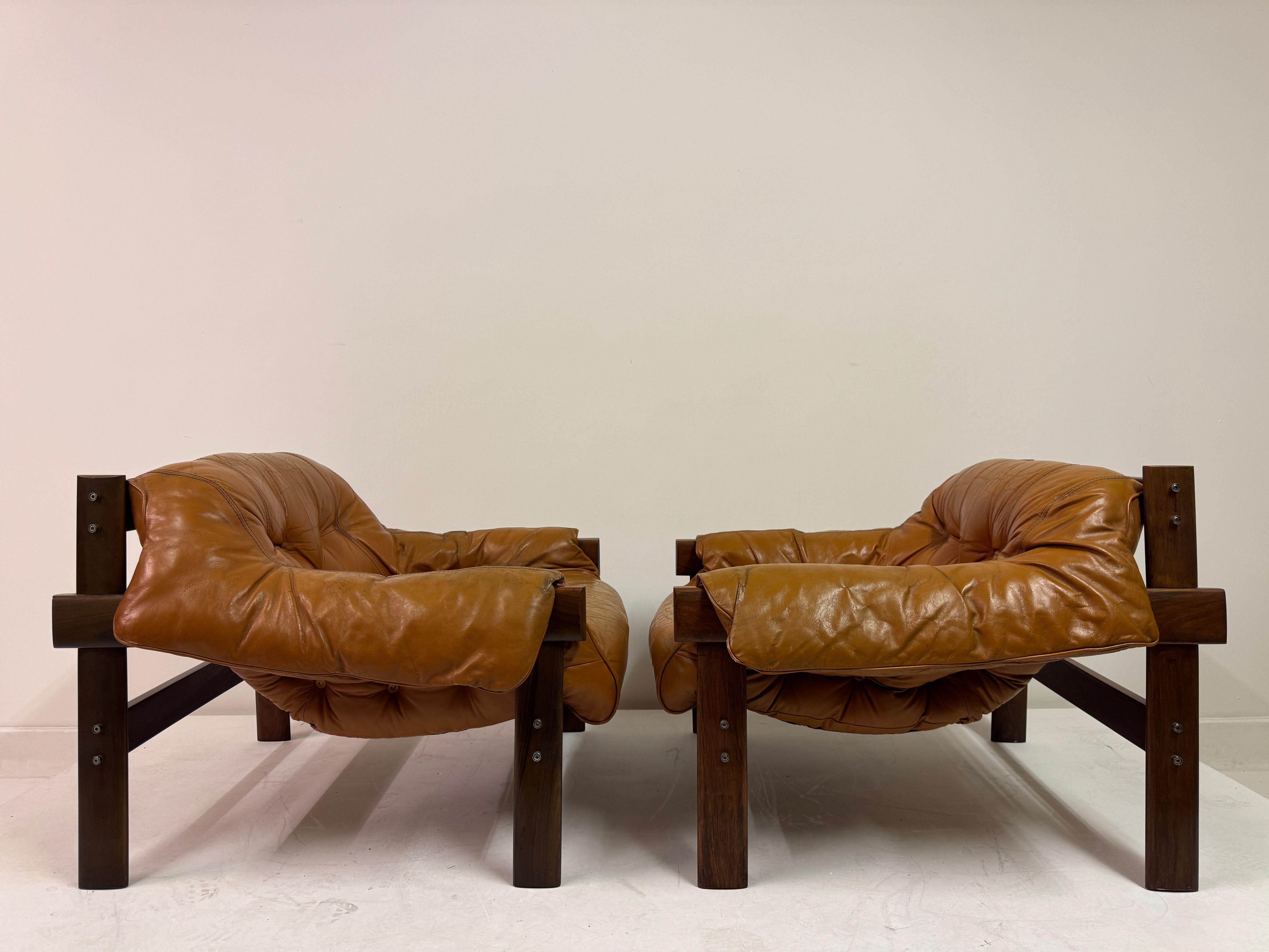 Paar MP-41 Lounge-Stühle von Percival Lafer, Brasilien, 1970er Jahre im Angebot 1
