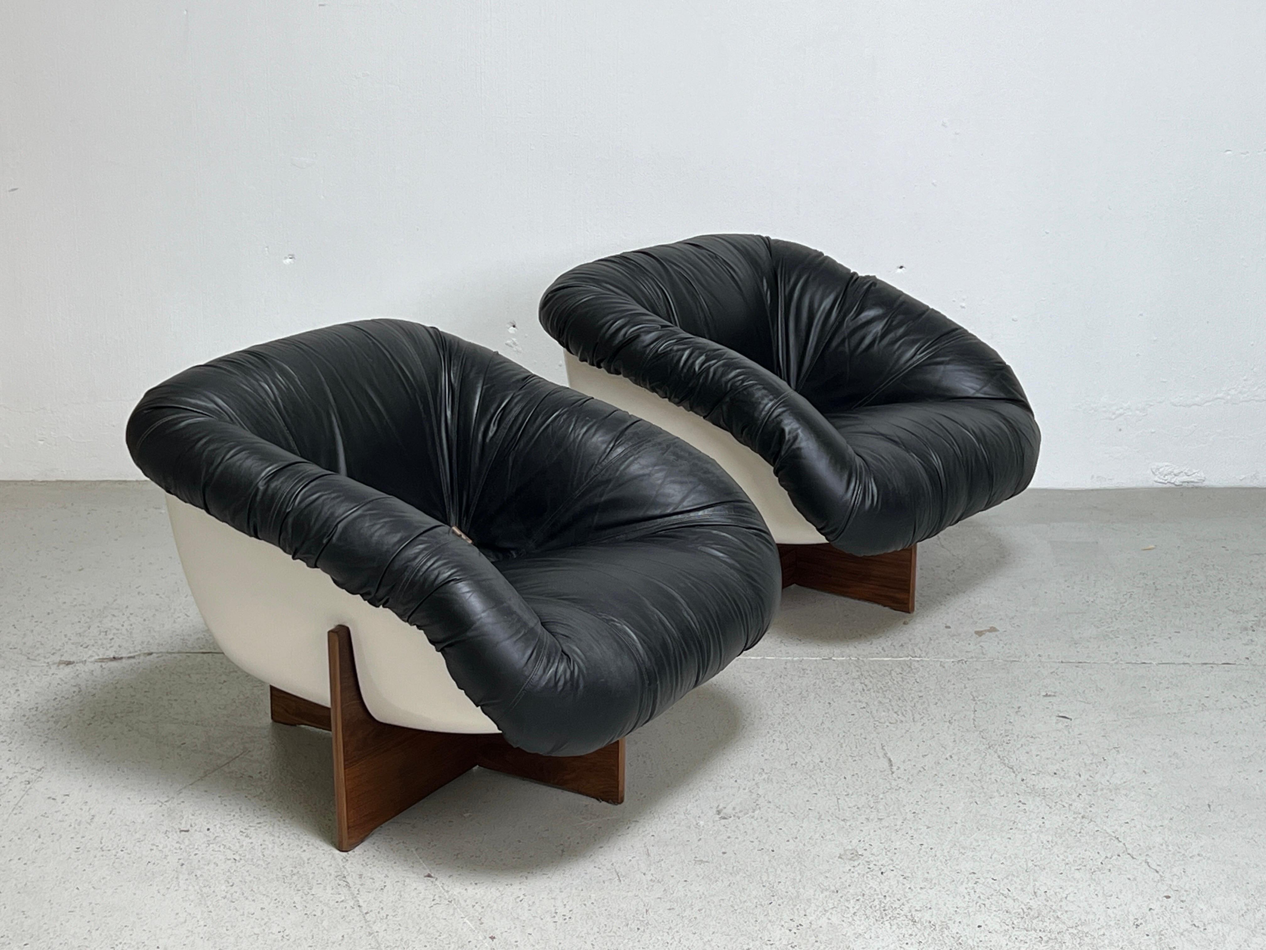 Pair of MP-61 Leather Lounge Chairs by Percival Lafer, 1973 10