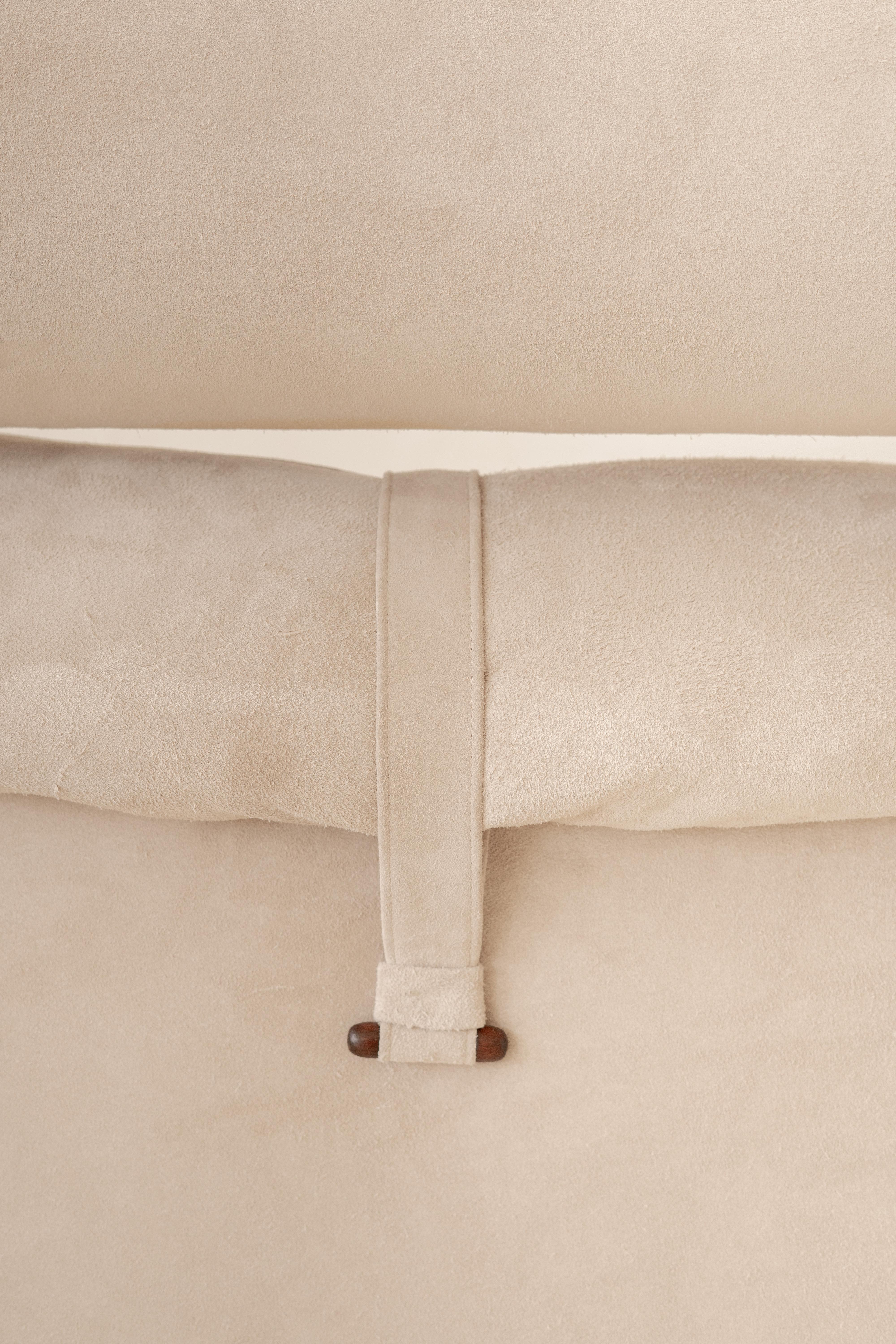 Pair of MP-81 Lounge Chairs by Percival Lafer, 1970, Brazilian Design 3