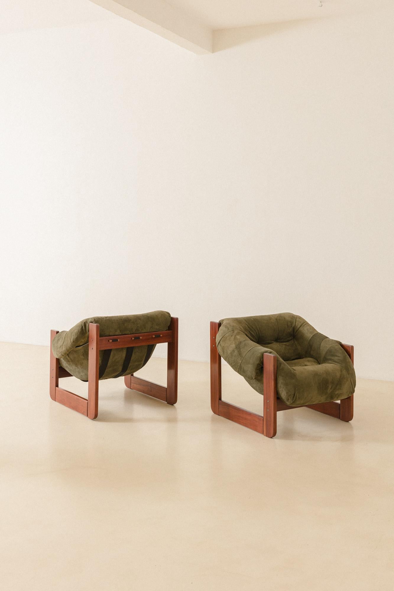 Brazilian Pair of MP-97 Lounge Chairs by Percival Lafer, Midcentury, Brazil, 1970s