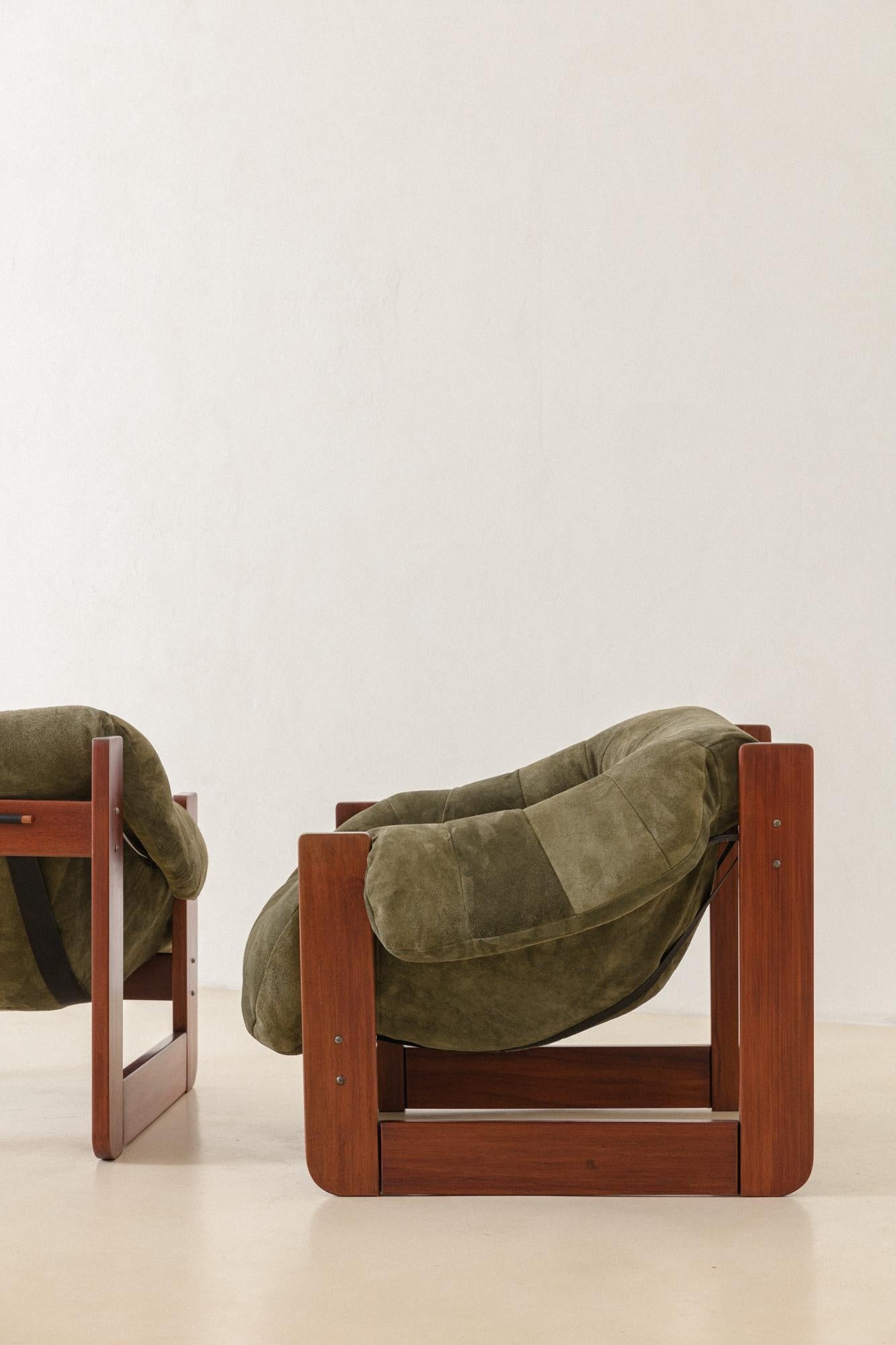 Late 20th Century Pair of MP-97 Lounge Chairs by Percival Lafer, Midcentury, Brazil, 1970s