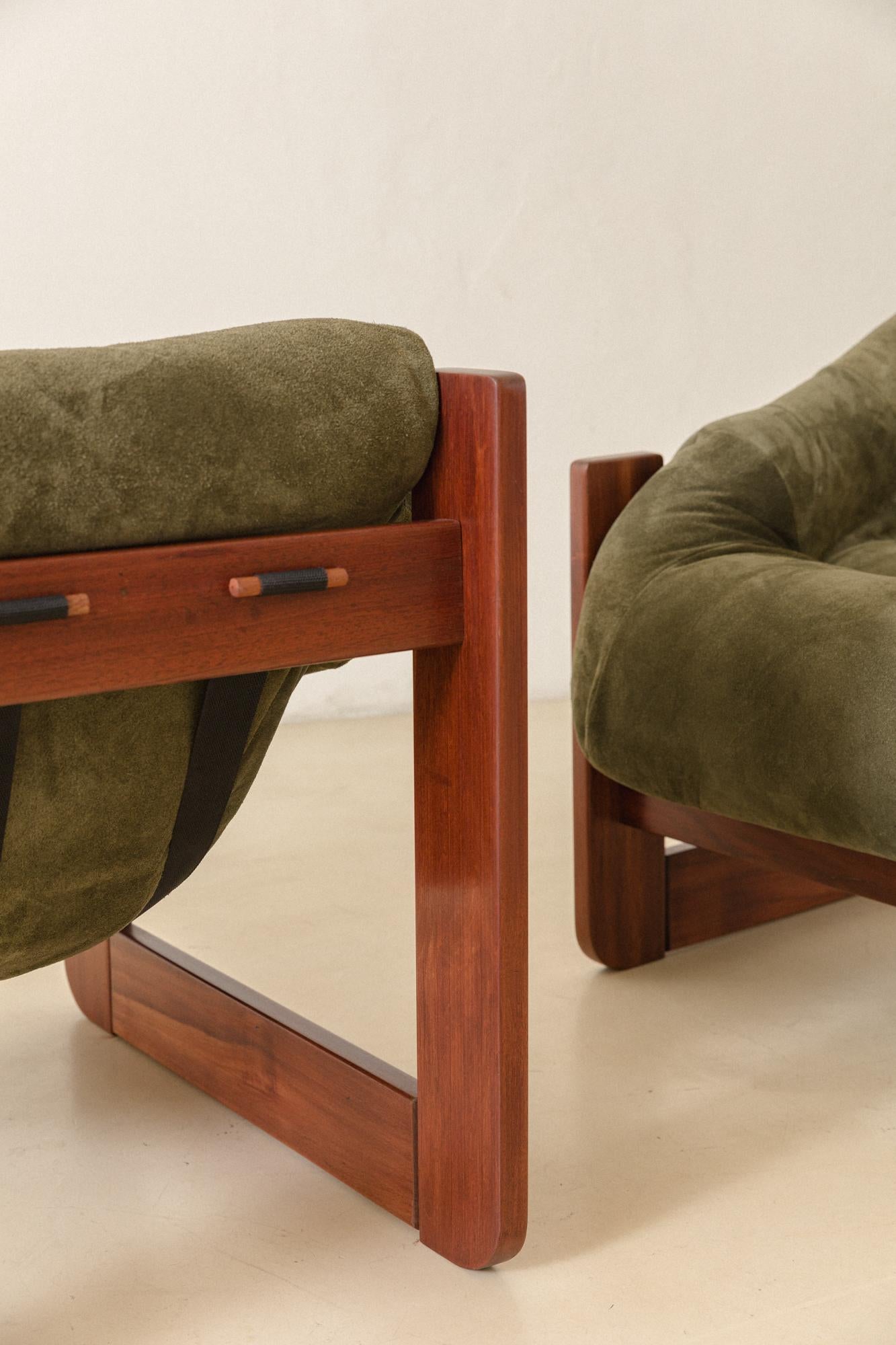 Pair of MP-97 Lounge Chairs by Percival Lafer, Midcentury, Brazil, 1970s For Sale 1