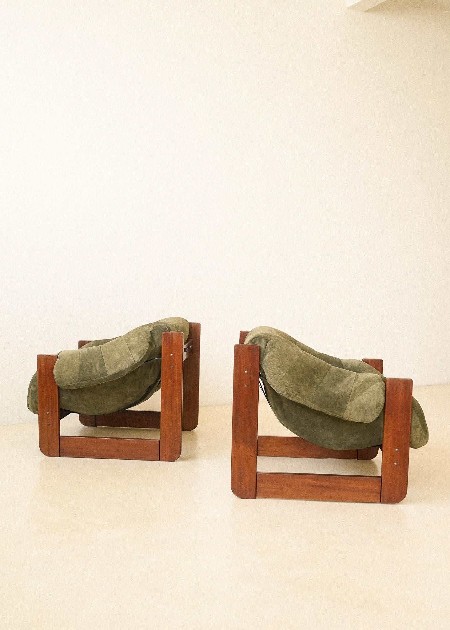 Mid-Century Modern Pair of MP-97 Midcentury Lounge Chairs by Percival Lafer, 1970s
