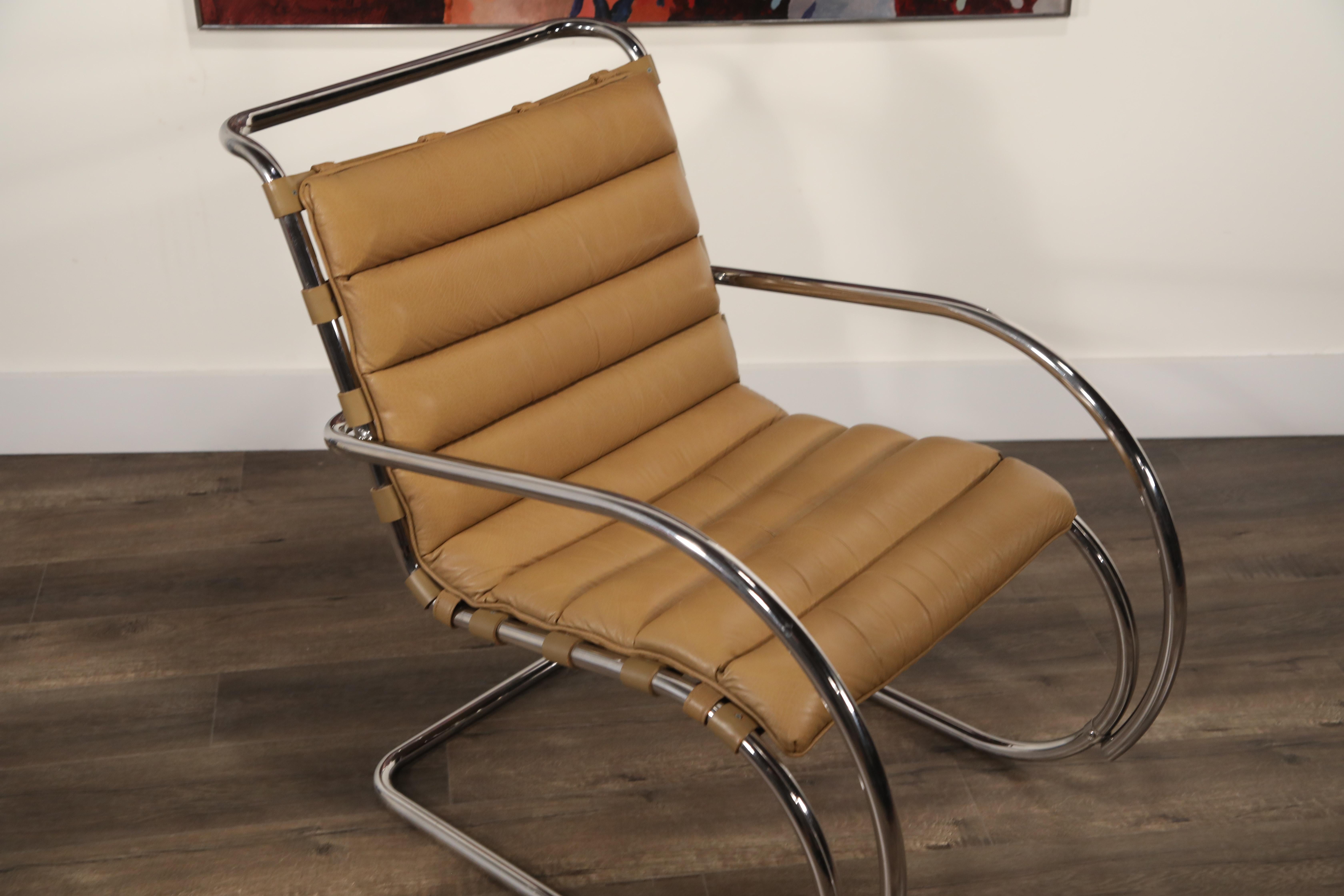 Pair of MR Armchairs by Mies van der Rohe for Knoll International, Signed 1978 3