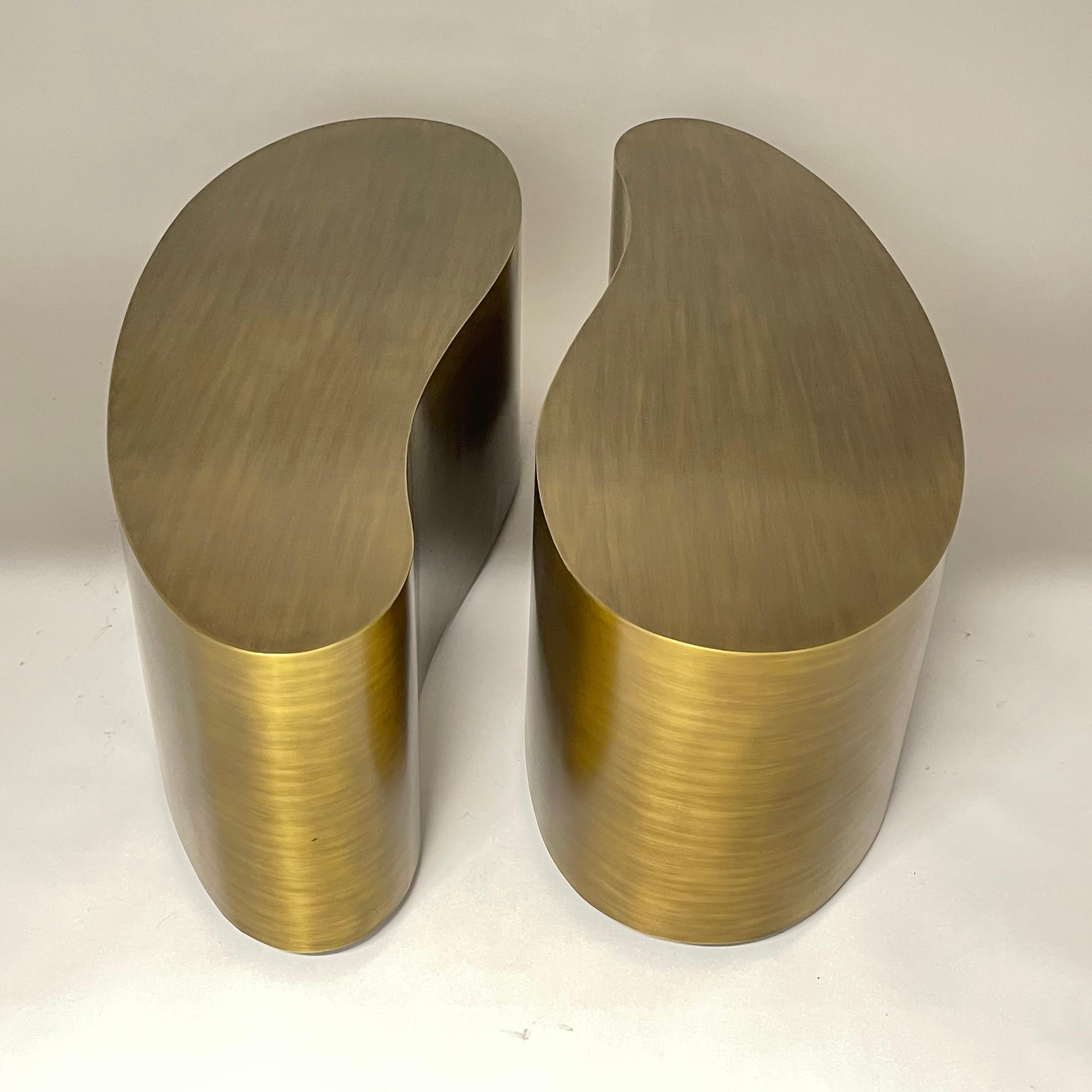 Pair of Karl Springer, Silas Seandel style biomorphic organic shaped coffee or cocktail tables rendered in brushed aged brass by Mr. Brown London, England, 2018

individual table size W54.5 x D20 x H18