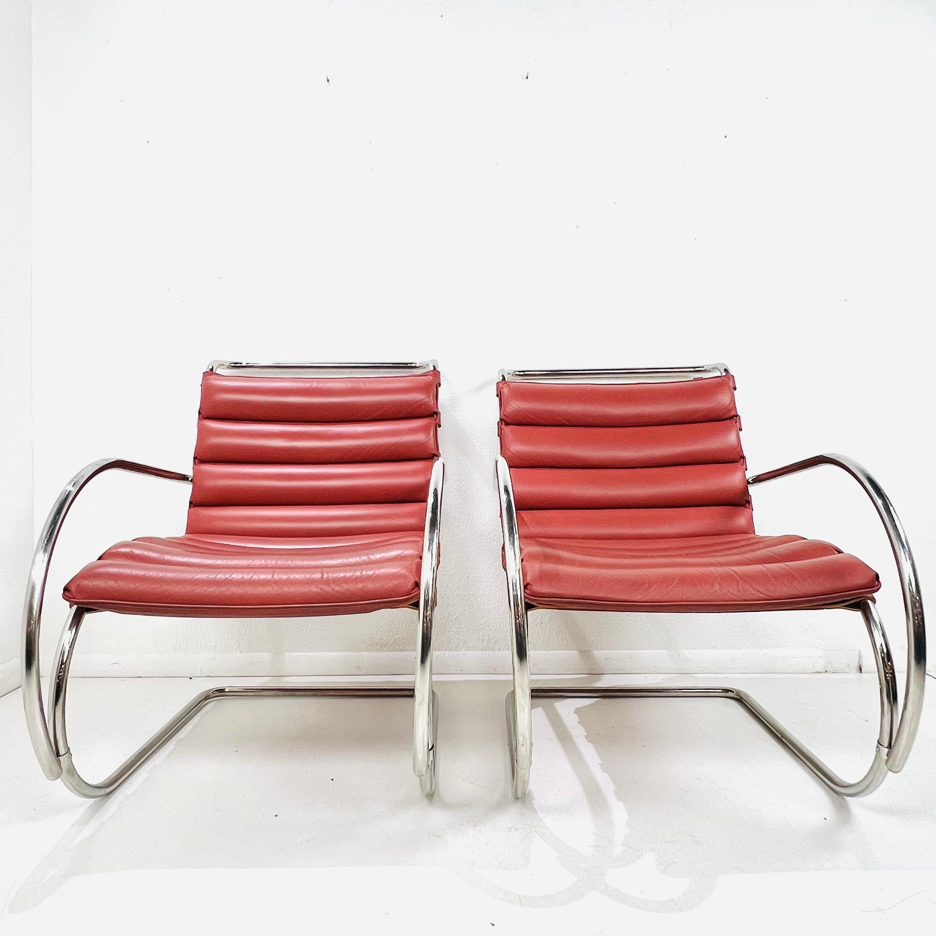 Paire de fauteuils de salon MR de Mies Van Der Rohe pour Knoll en vente 4