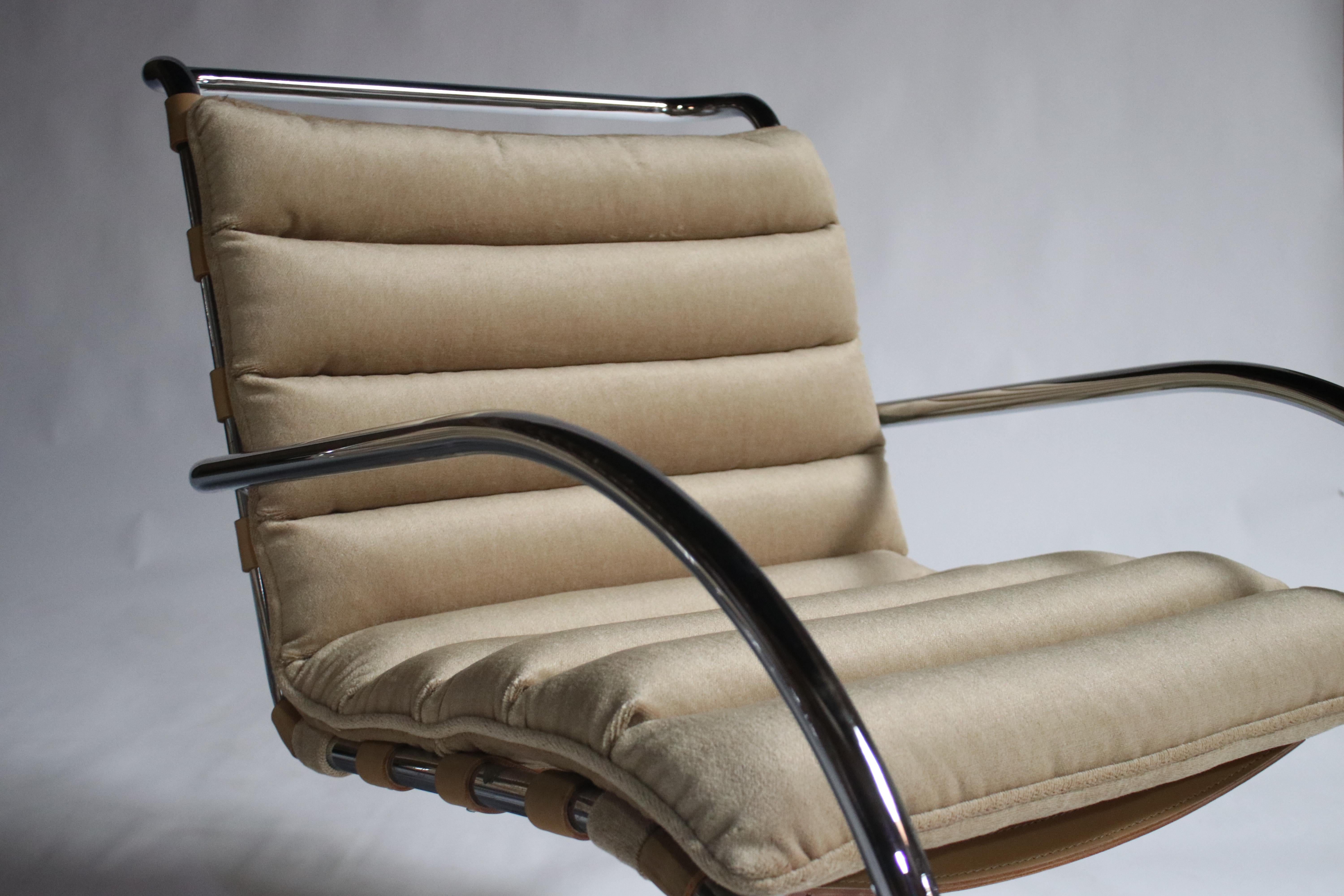 Pair of MR Lounge Armchairs by Mies van der Rohe 4