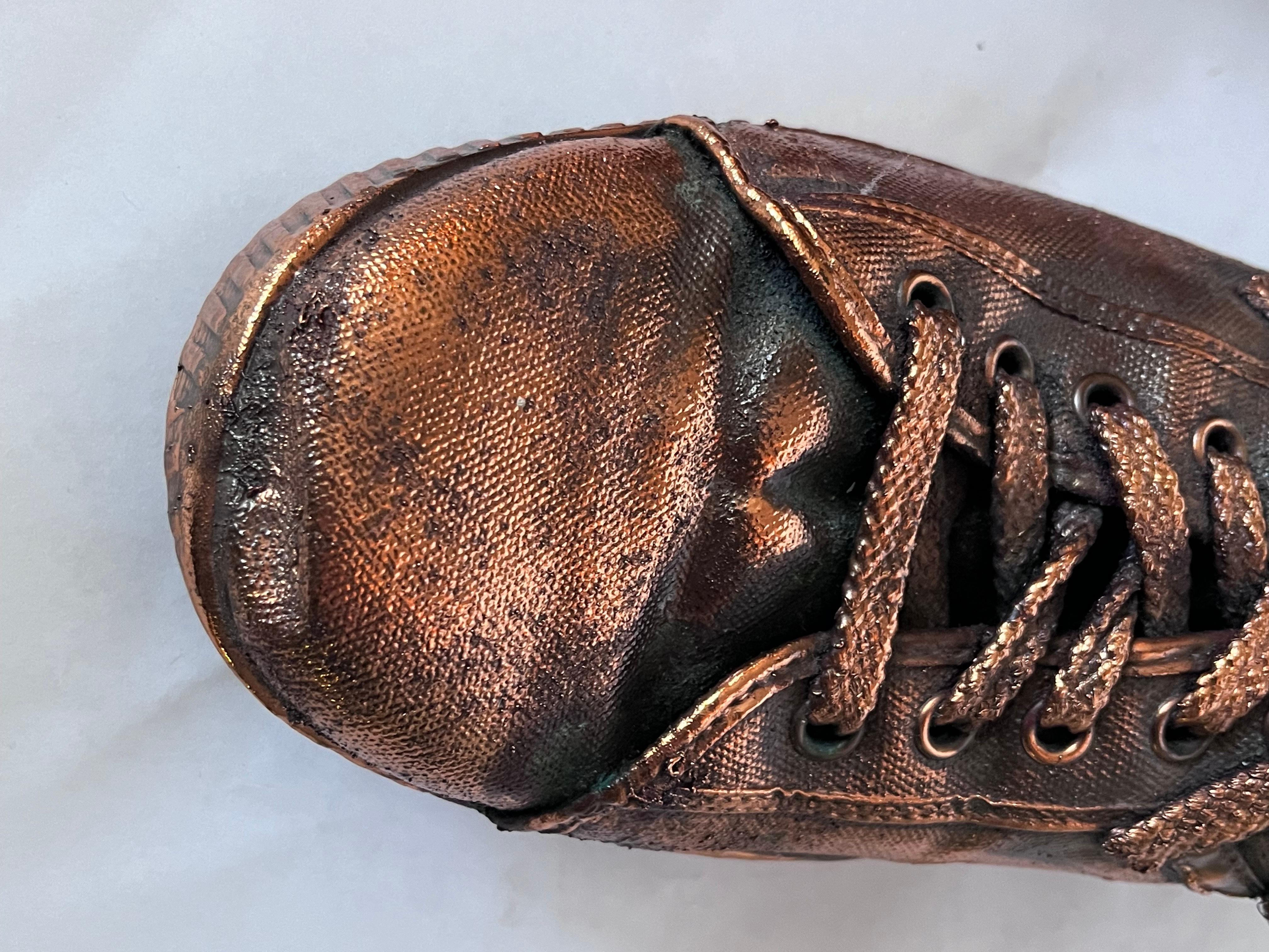 Coppia di scarpe da ginnastica Tretorn Bronzed 1970's Uomo 11.5 Cool Home Sculpture in vendita 3