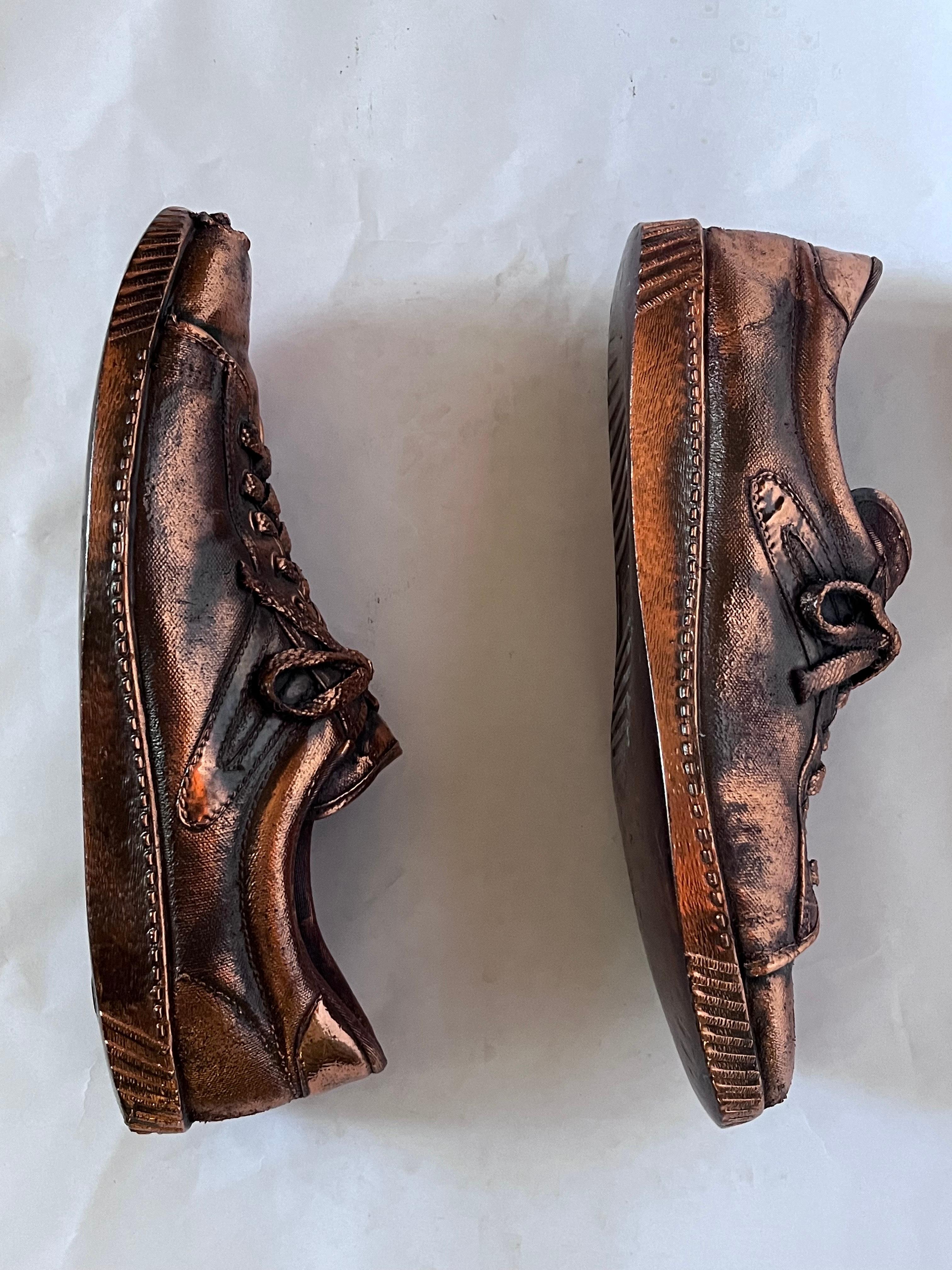Americano Coppia di scarpe da ginnastica Tretorn Bronzed 1970's Uomo 11.5 Cool Home Sculpture in vendita