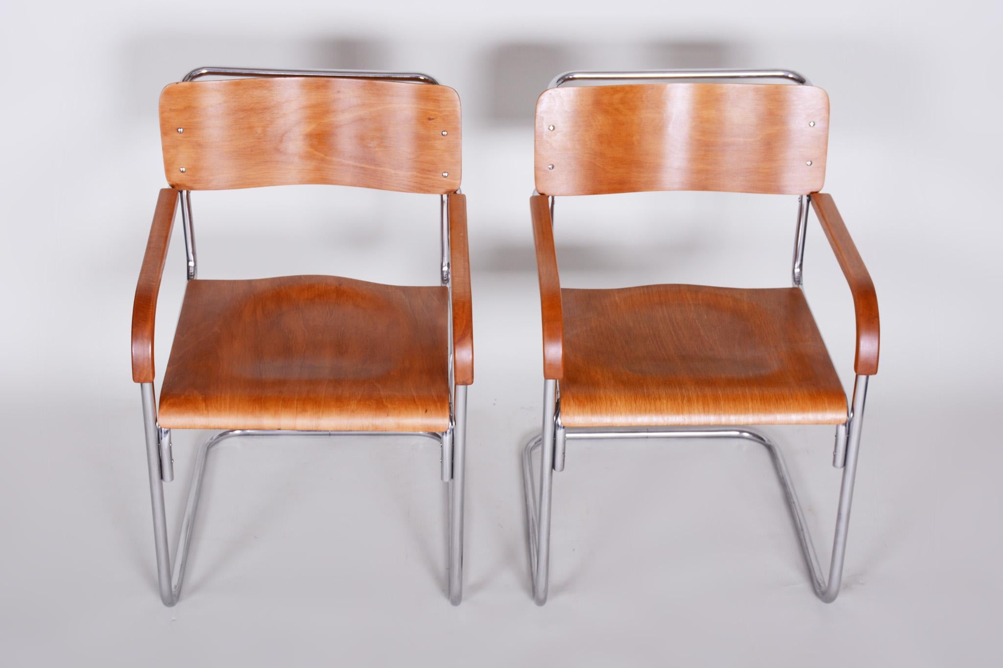 Paar Mucke Melder Bauhaus-Sessel, hergestellt in den 1930er Jahren in Tschechien, restauriert im Angebot 8