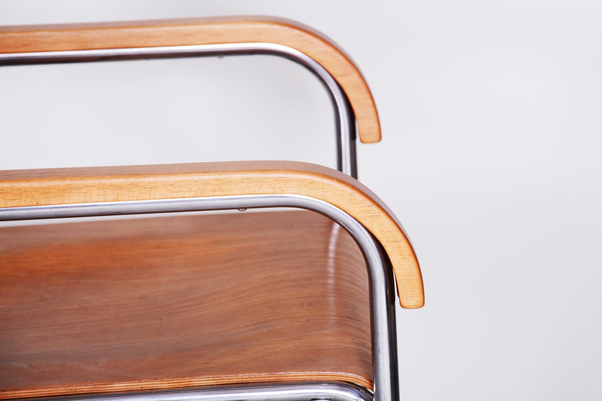 Pair of Mucke Melder Bauhaus Armchairs Made in 1930s Czechia, Restored For Sale 12