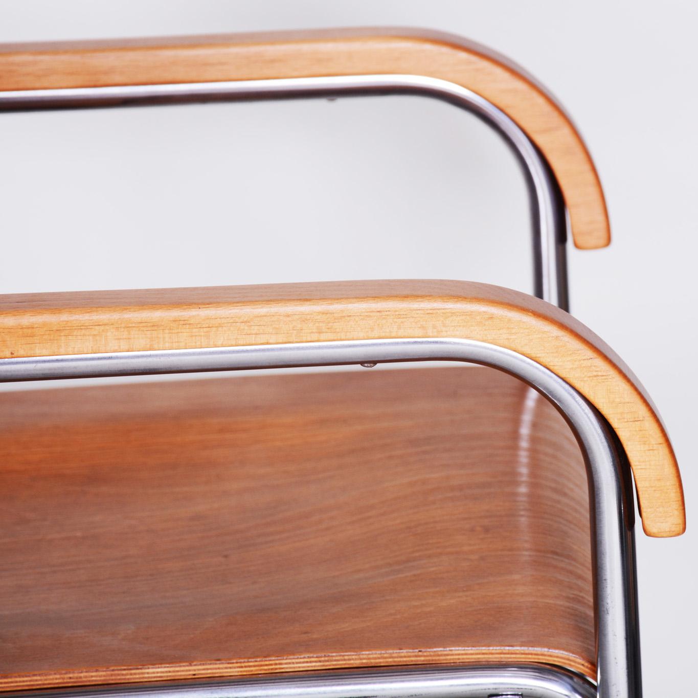 Paar Mucke Melder Bauhaus-Sessel, hergestellt in den 1930er Jahren in Tschechien, restauriert (Chrom) im Angebot