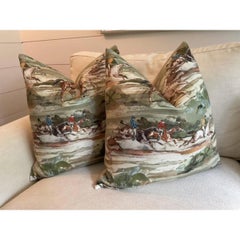 Paire de coussins anciens "Morning Gallop" de Mulberry Home