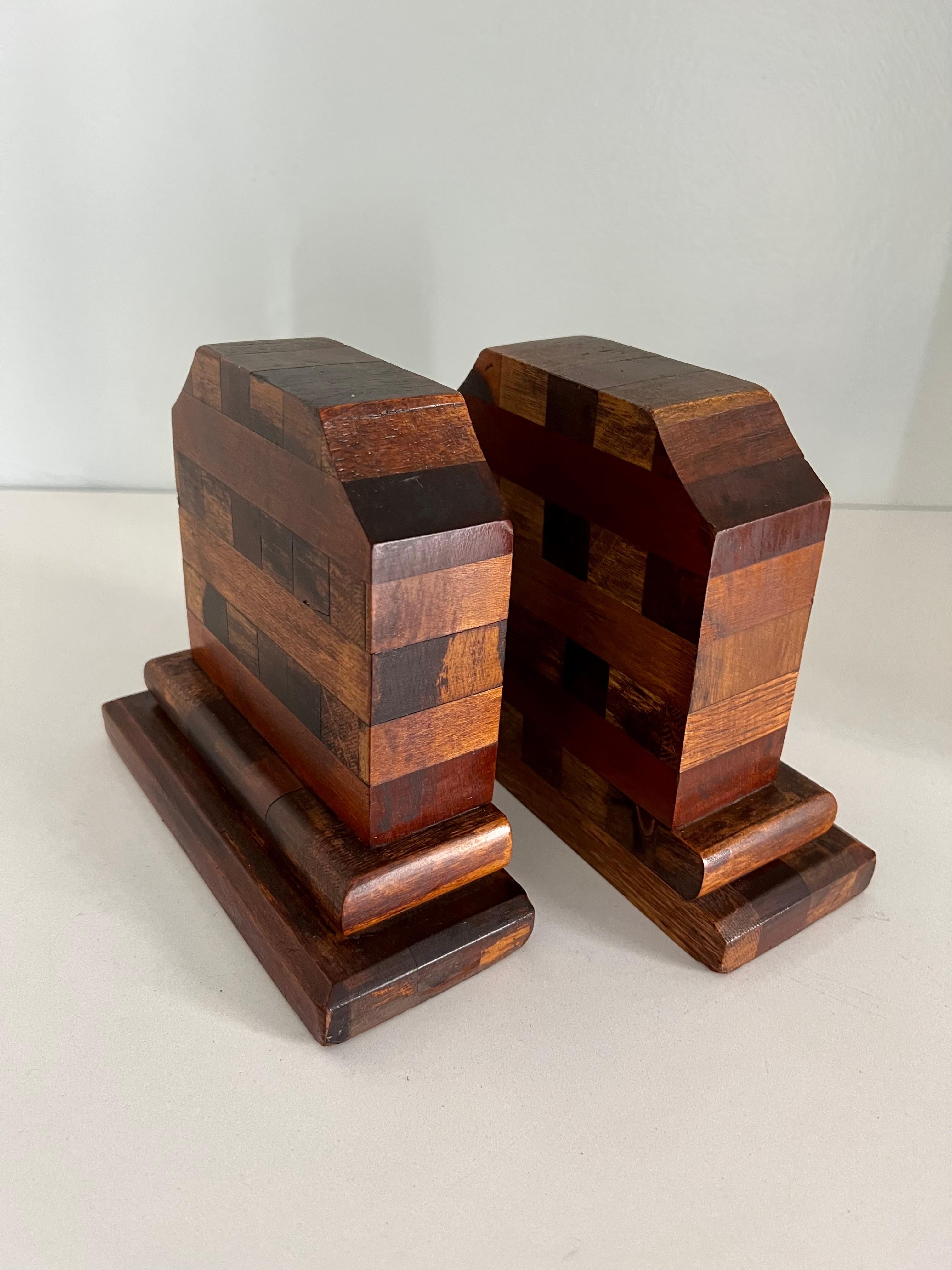 Mid-Century Modern Pair of Multi Wood Mosaic Bookends in the Style of Don Shoemaker For Sale
