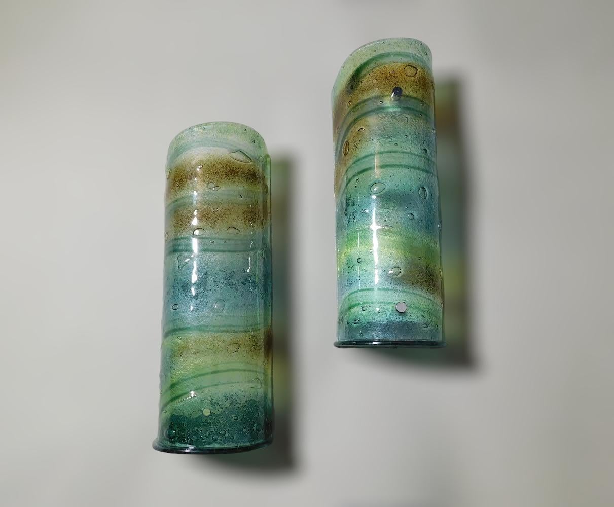 Coppia di lampade a canalina multicolore in vendita 4