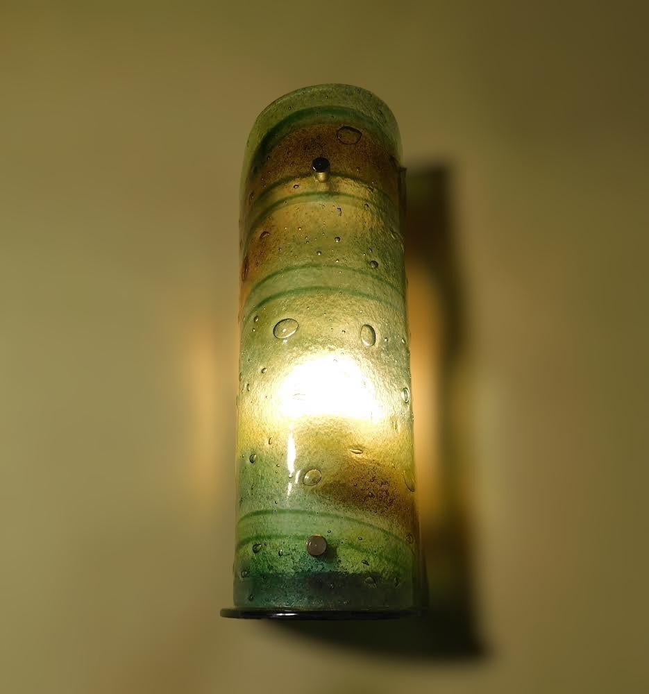 XX secolo Coppia di lampade a canalina multicolore in vendita