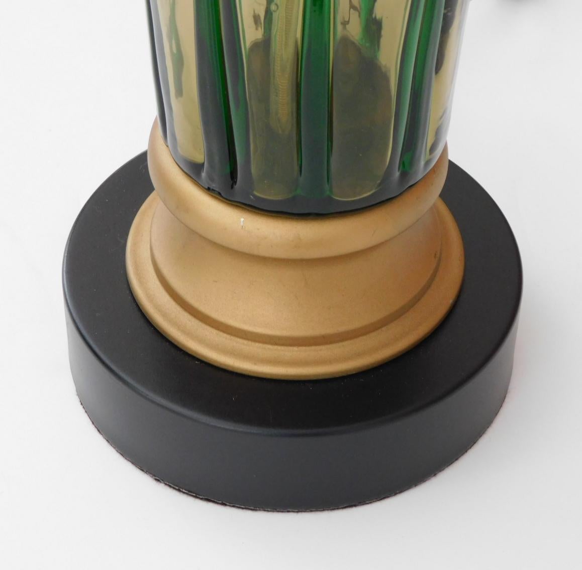 italien Paire de lampes d'art en verre de Murano des années 1960 avec décoration verte appliquée