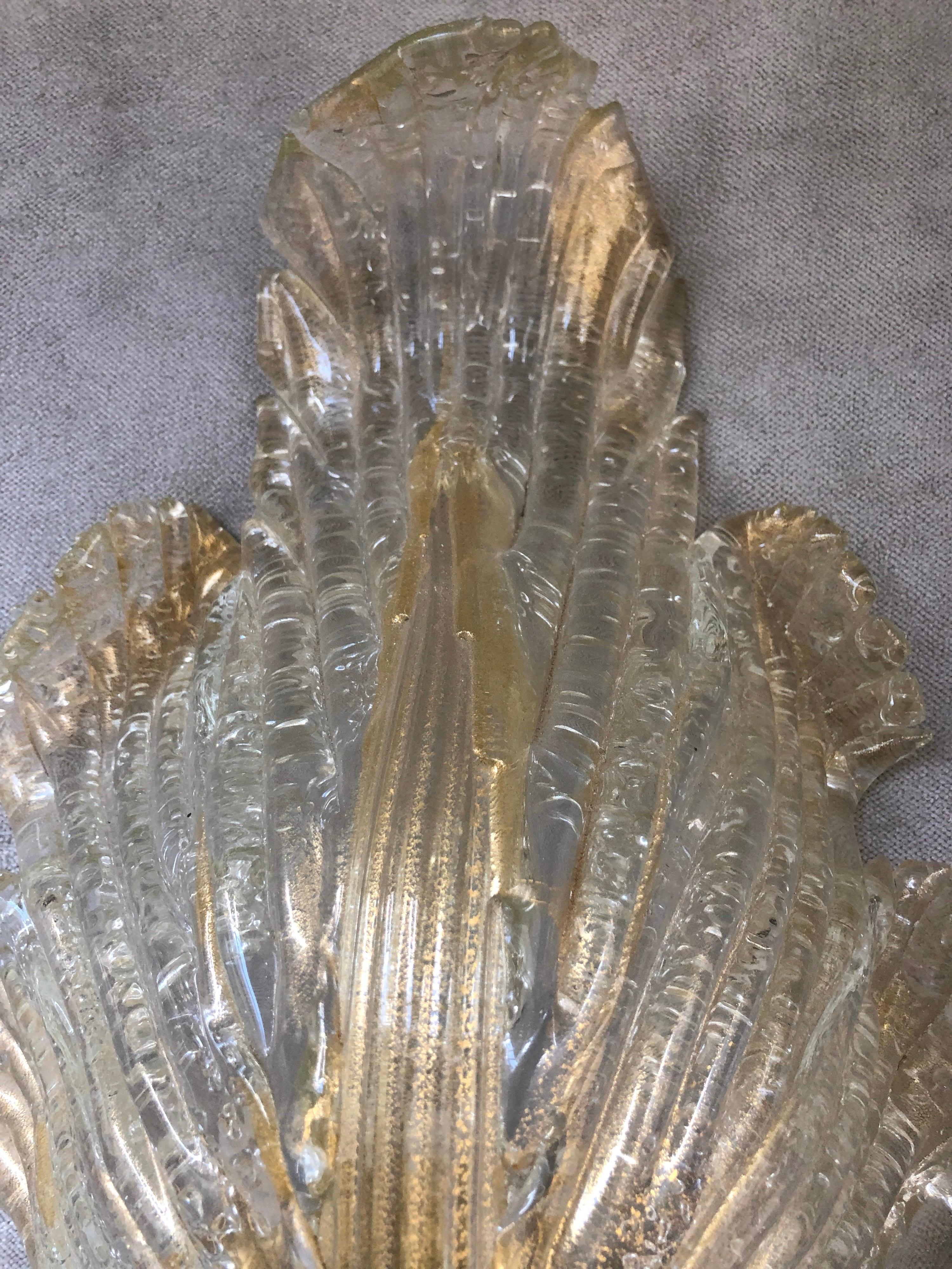 Pair of Murano 24-Karat Gold Flaked Crystal Wall Lights Leaf by Segusso, 1950s 8
