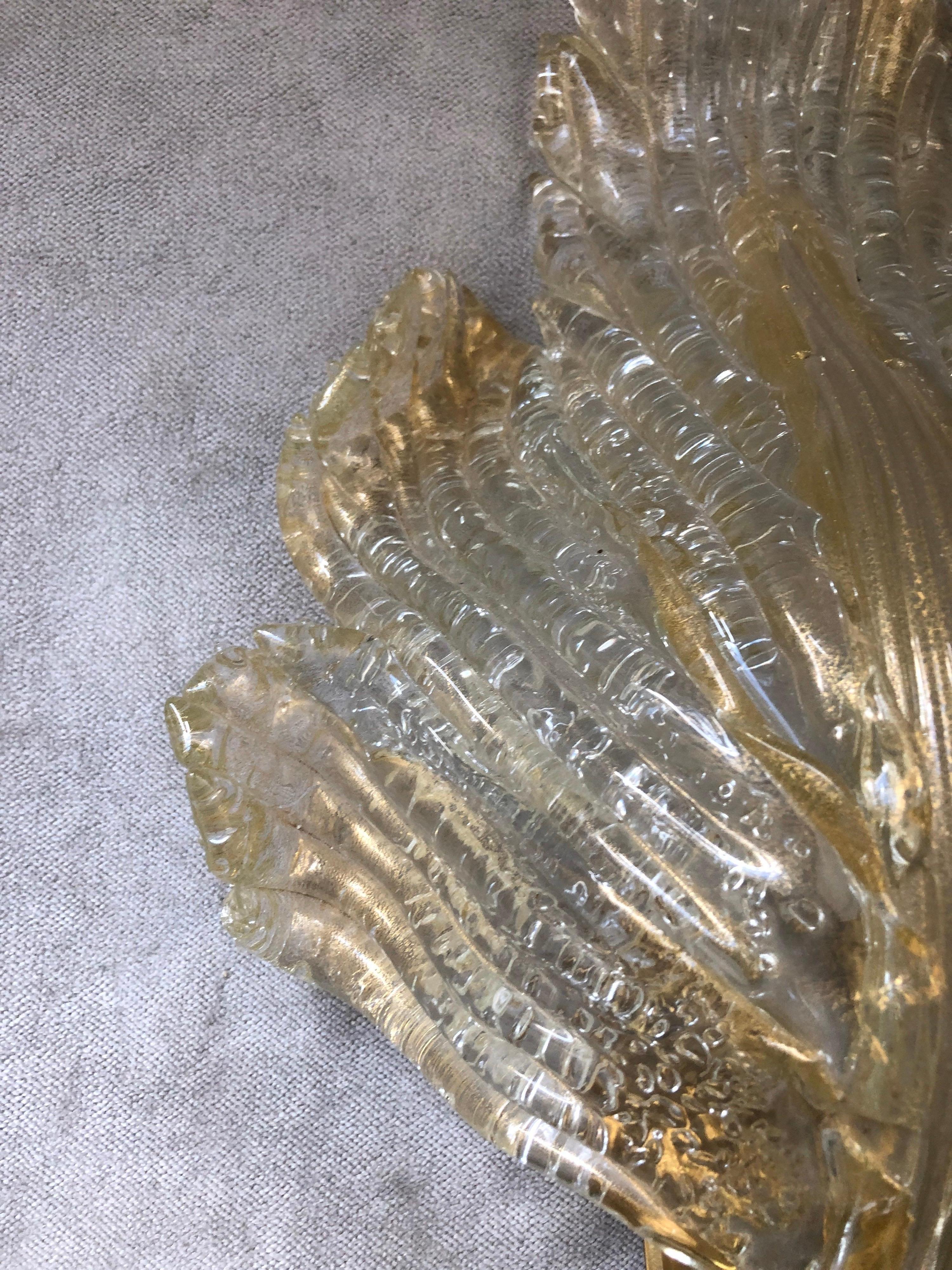 Pair of Murano 24-Karat Gold Flaked Crystal Wall Lights Leaf by Segusso, 1950s 9