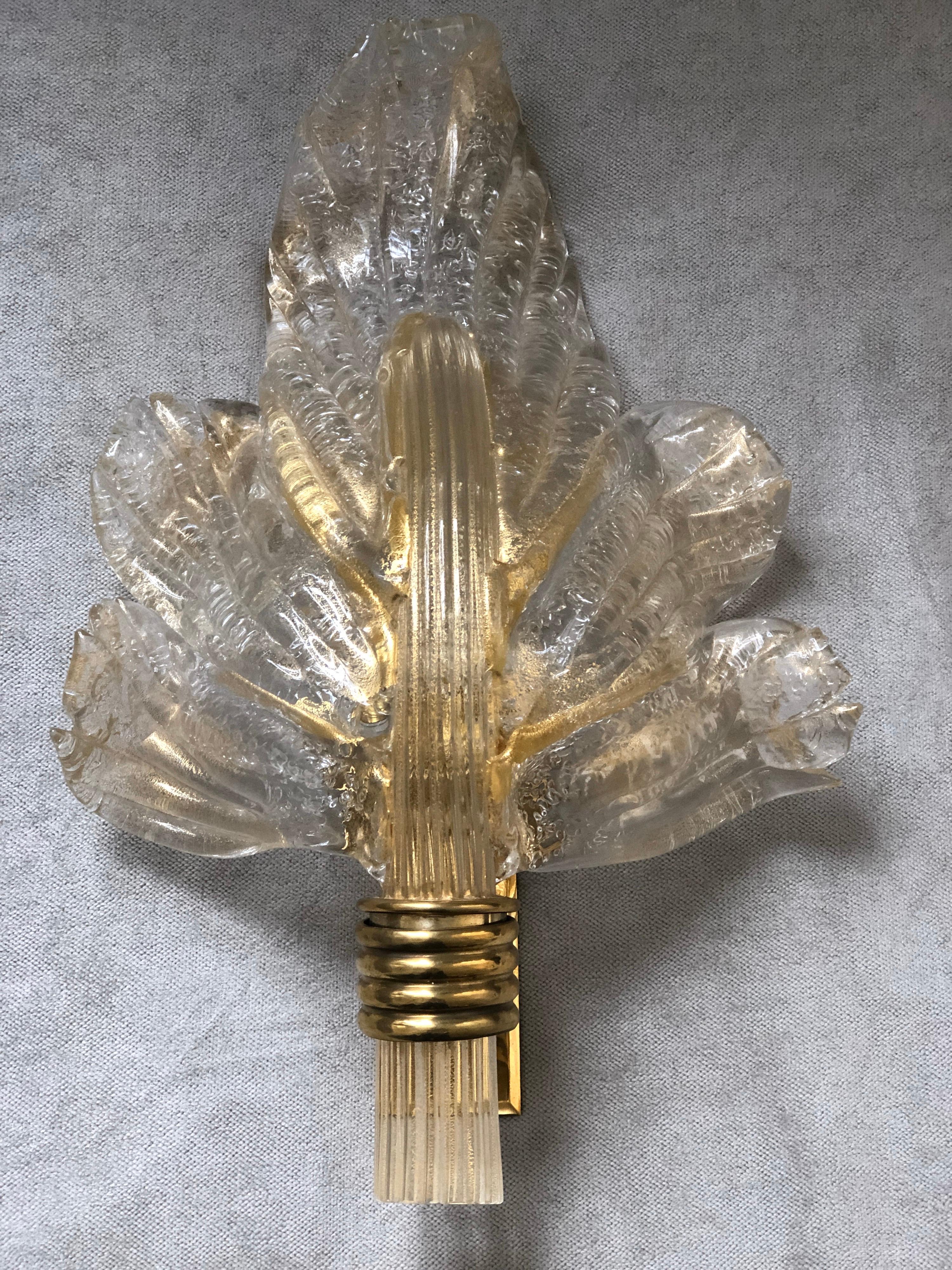 Italian Pair of Murano 24-Karat Gold Flaked Crystal Wall Lights Leaf by Segusso, 1950s