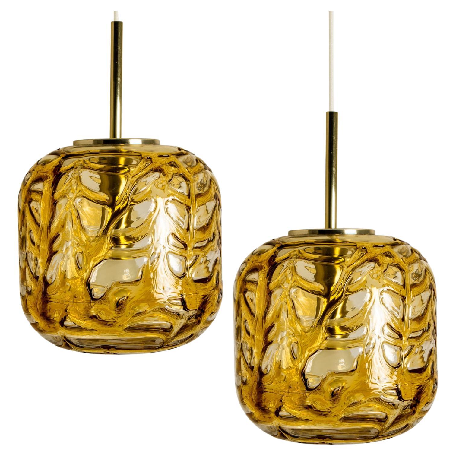 Pair of Handmade Murano Glass Pendant Lights For Sale at 1stDibs