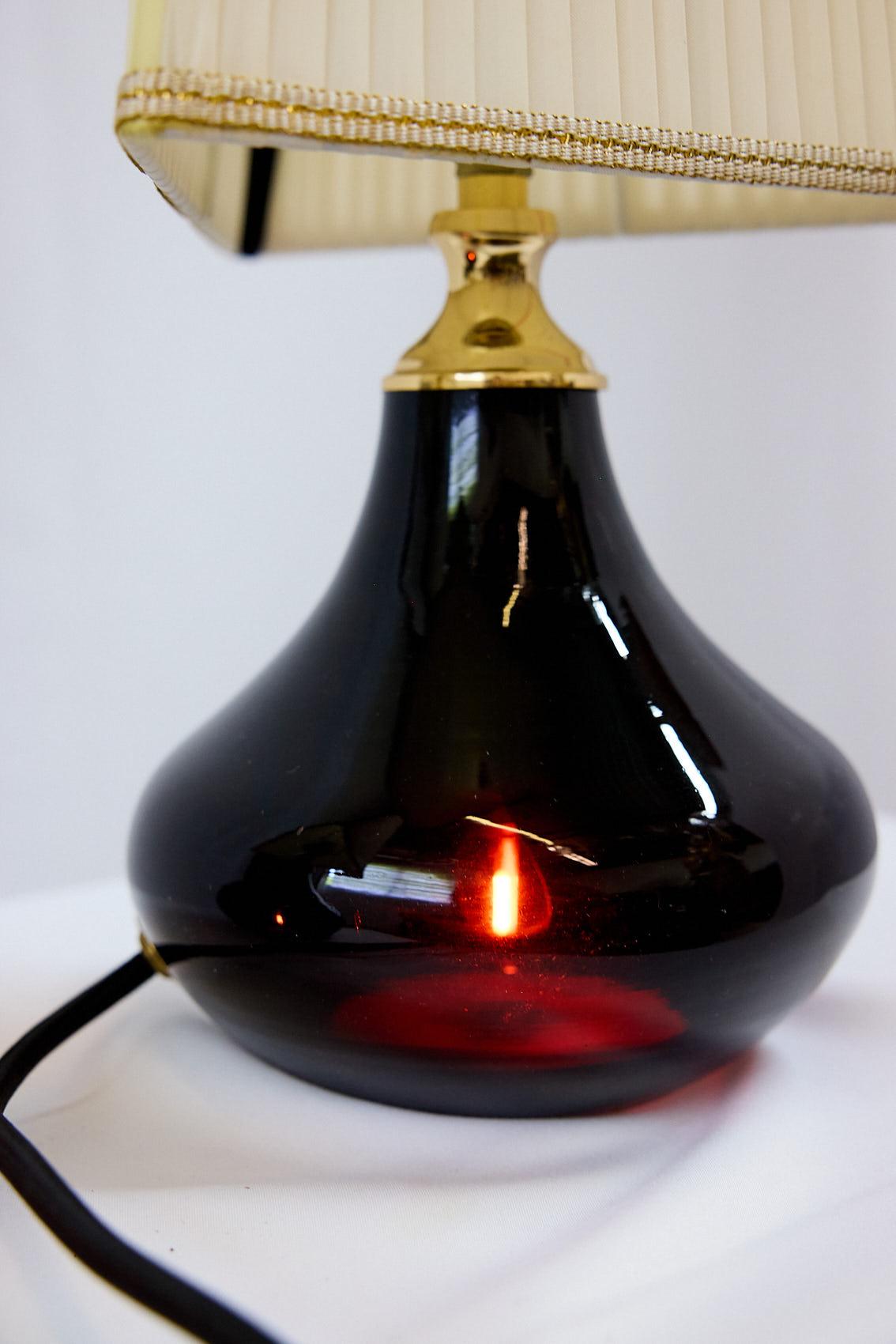 Paire de lampes en verre d'améthyste de Murano avec abat-jour sur mesure, Italie en vente 3
