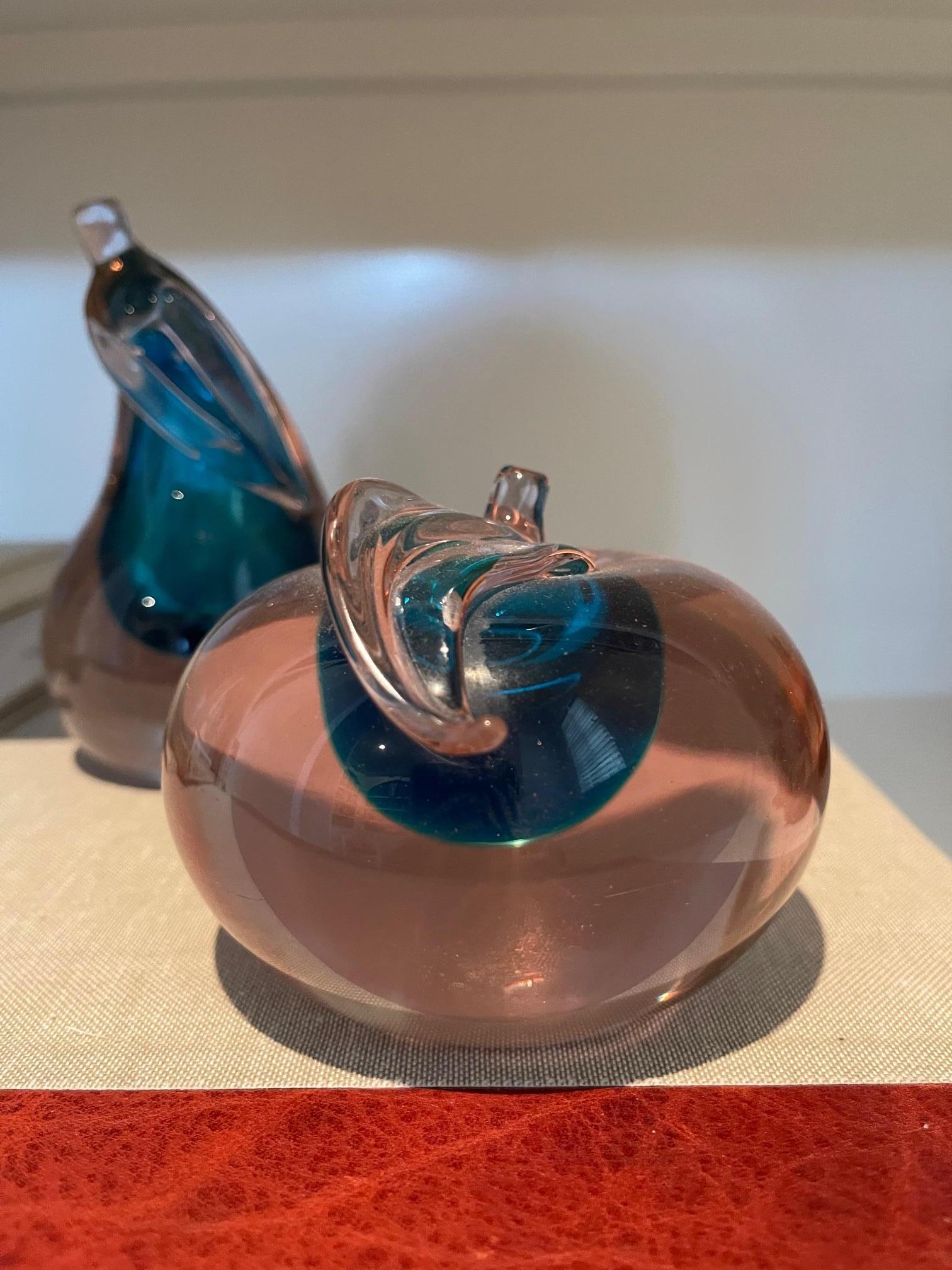 Paar Murano-Kunstglas-Buchstützen (Glaskunst) im Angebot