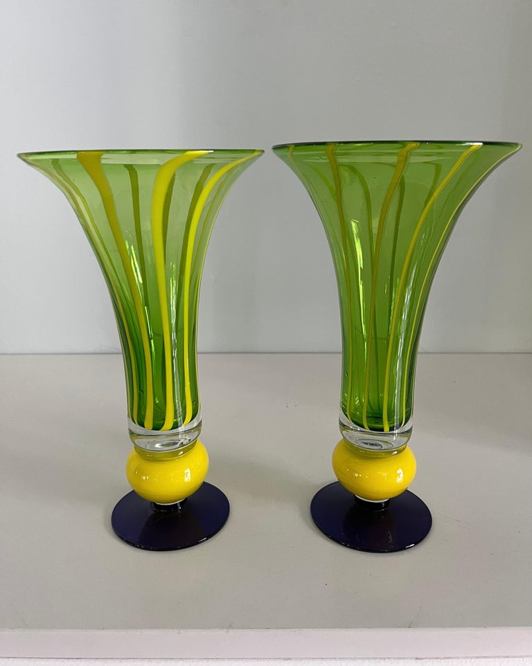 Italian Pair of Murano Art Glass Trumpet Vases For Sale