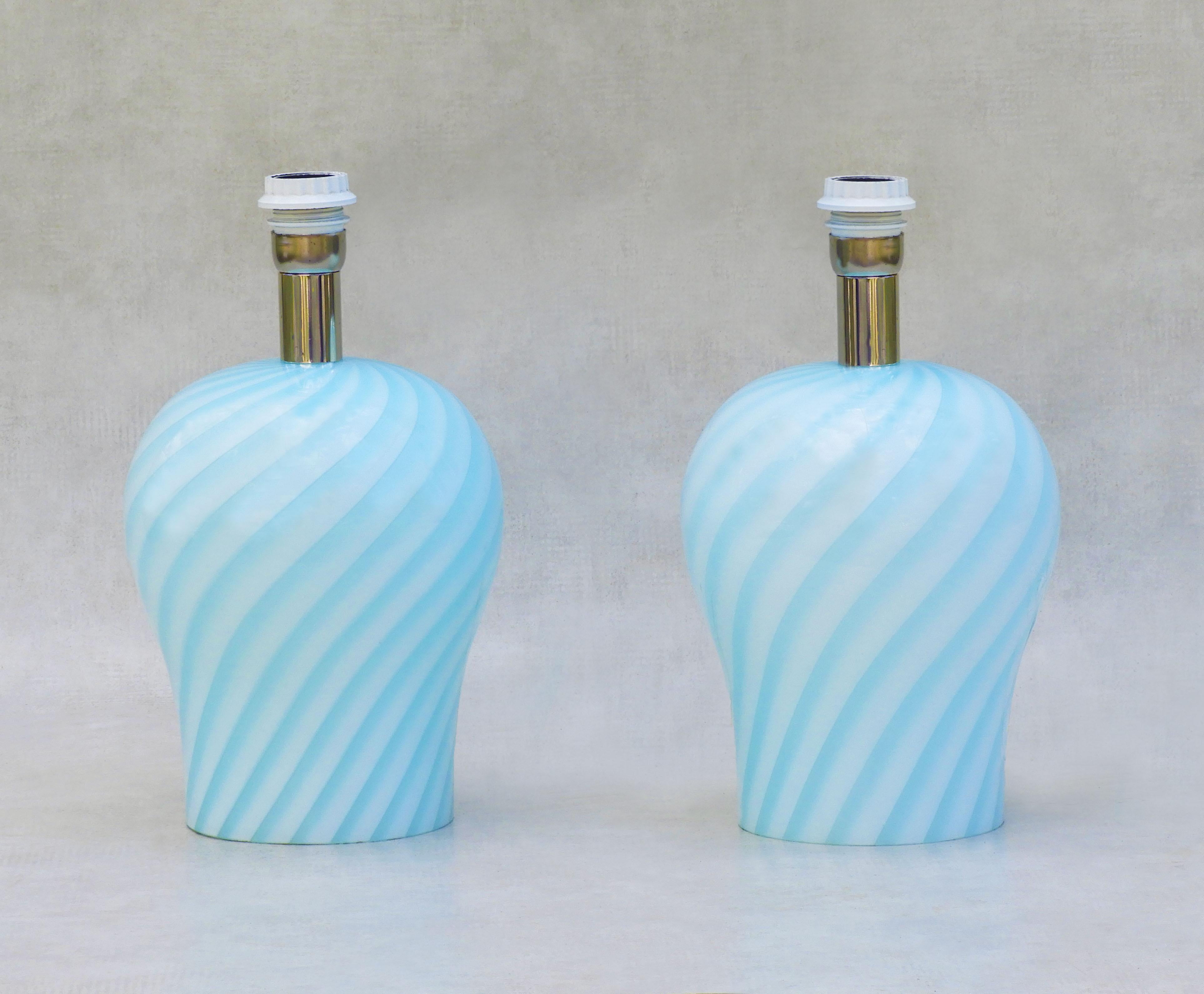 20th Century Pair of Murano Baby Blue Swirl Glass Lamps C1970 Italy For Sale