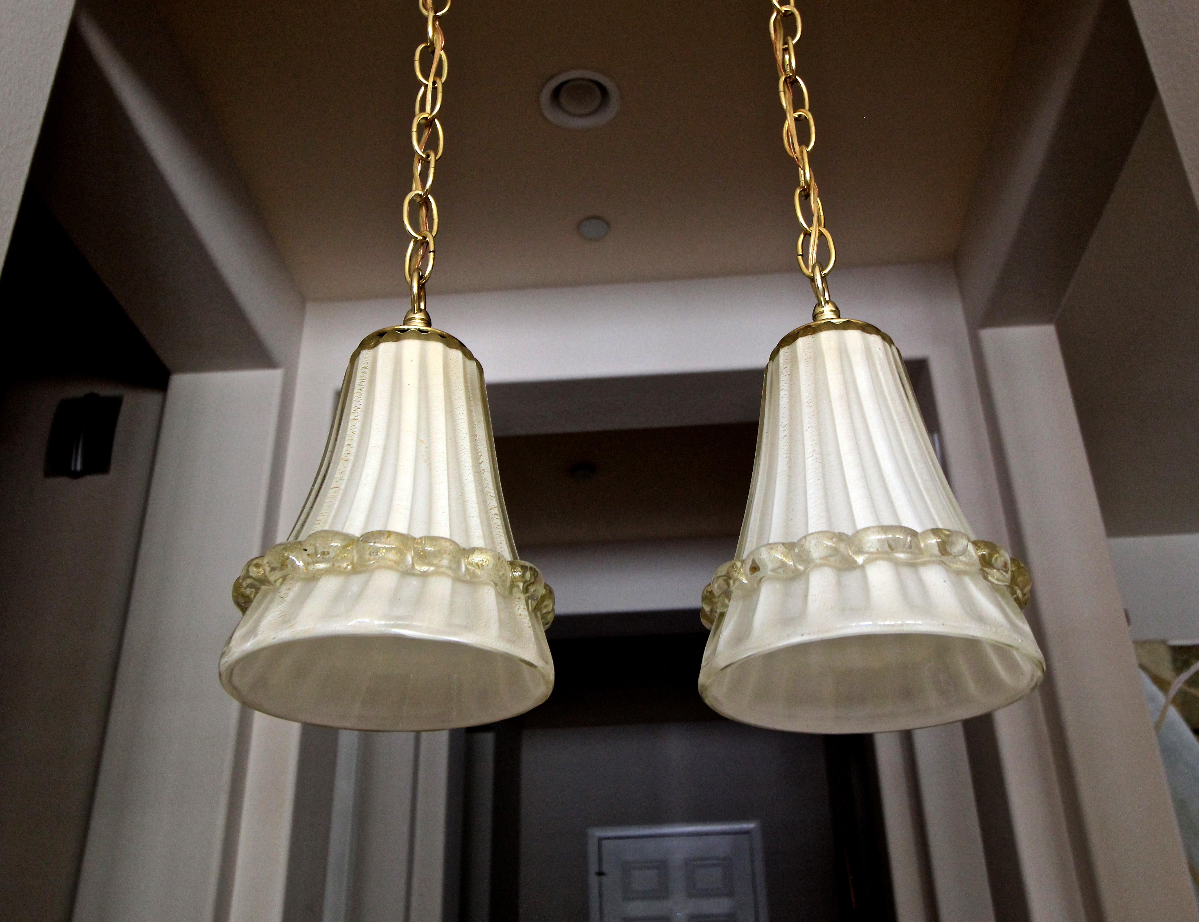 Pair of Murano Glass Cream and Gold Ceiling Light Pendants 9