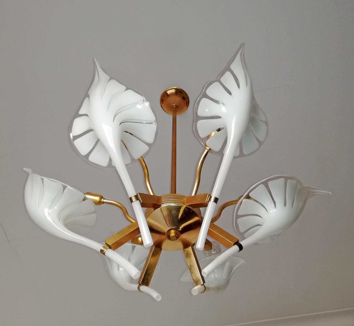 Late 20th Century Pair of Murano Calla Lily Chandelier by Franco Luce, Art Glass and Gilt Brass For Sale
