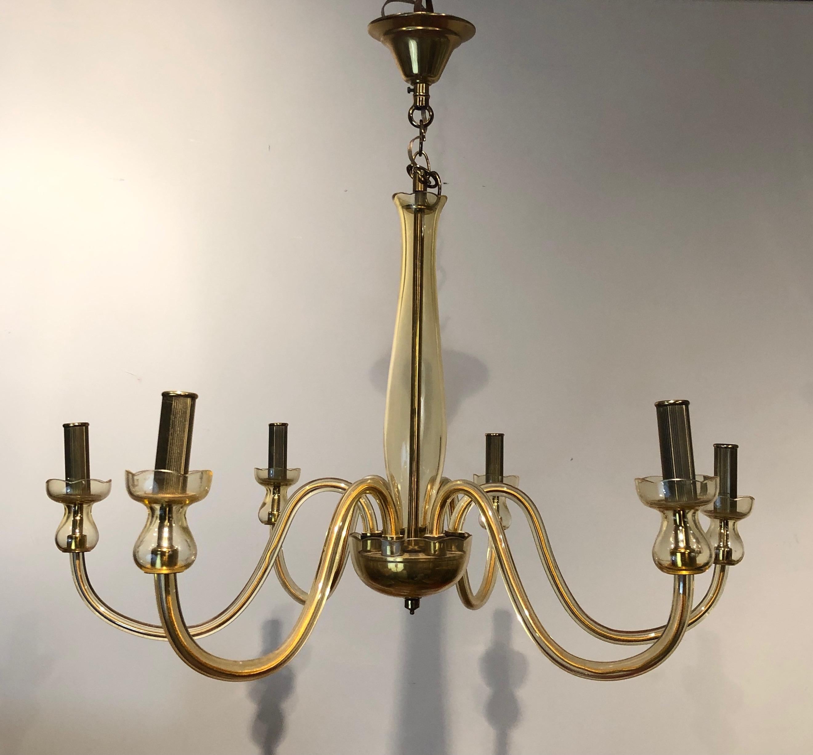 French Pair of Murano champagne crystal chandeliers. Italian work. Circa 1970 For Sale