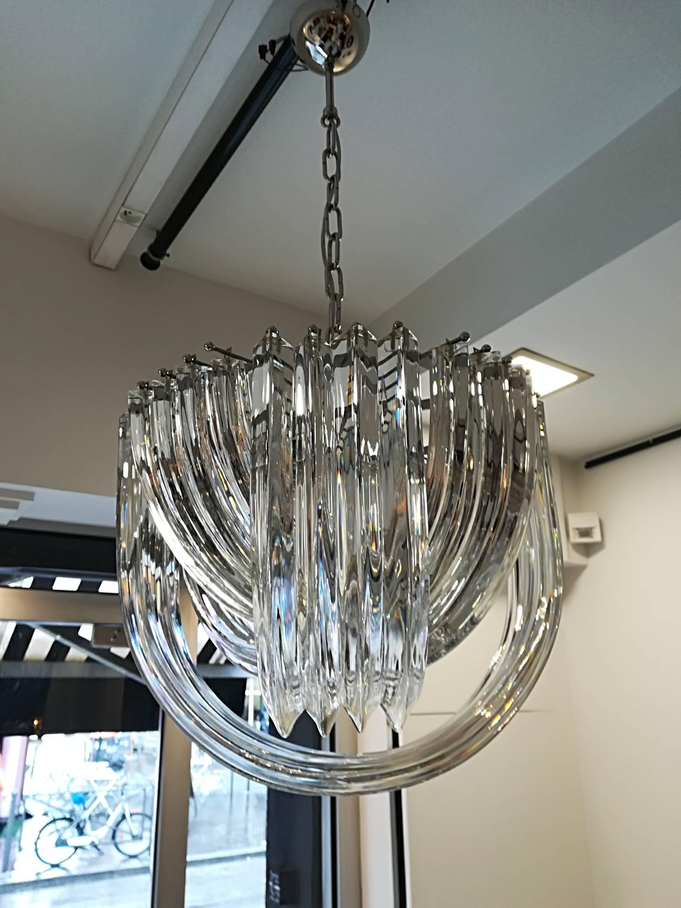 Pair of Murano Curved Crystal Chandelier Attributed to Carlo Nason In Excellent Condition In Saint-Ouen, FR