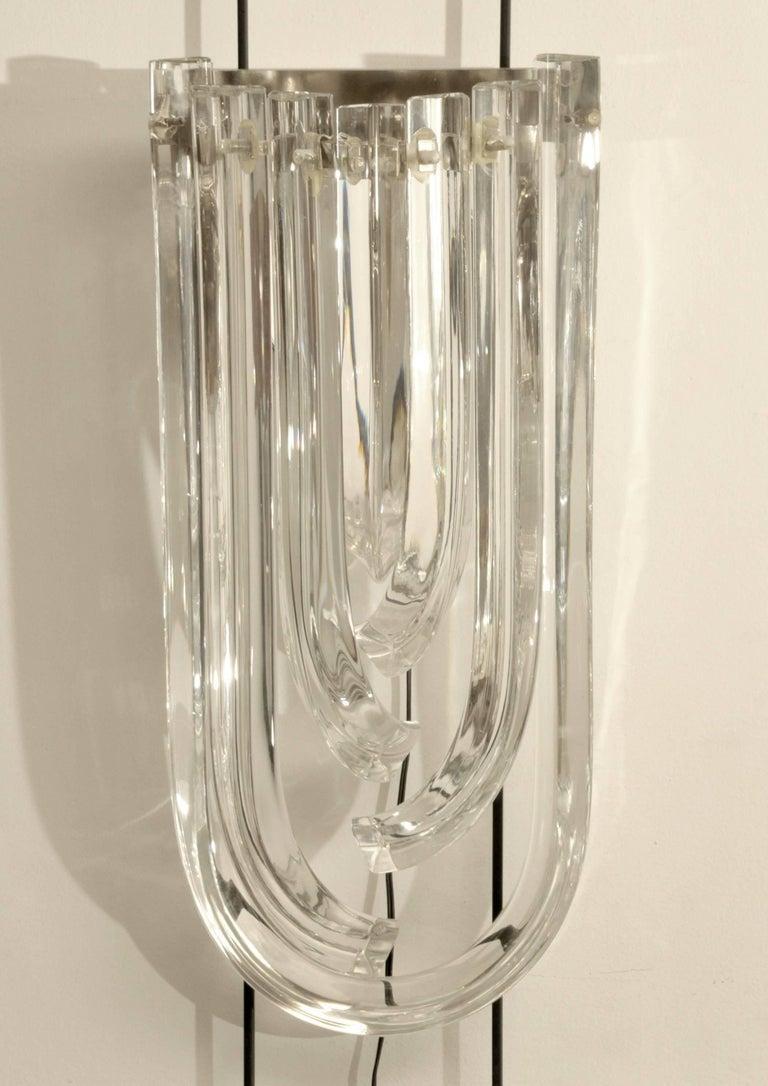 Italiano Coppia di lampade in cristallo curvo di Murano in vendita