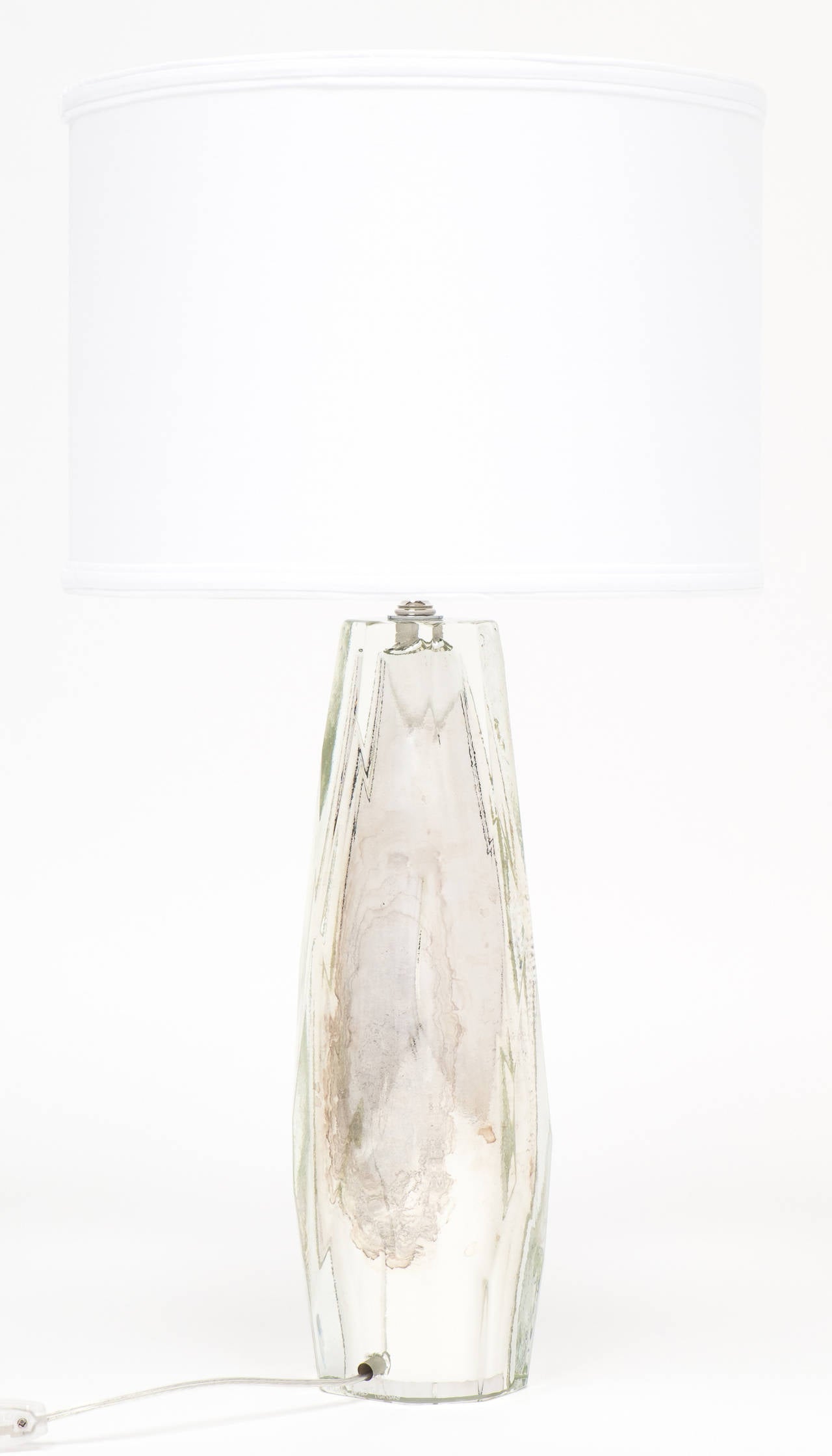 Paire de lampes de Murano en verre mercuré facetté en vente 3
