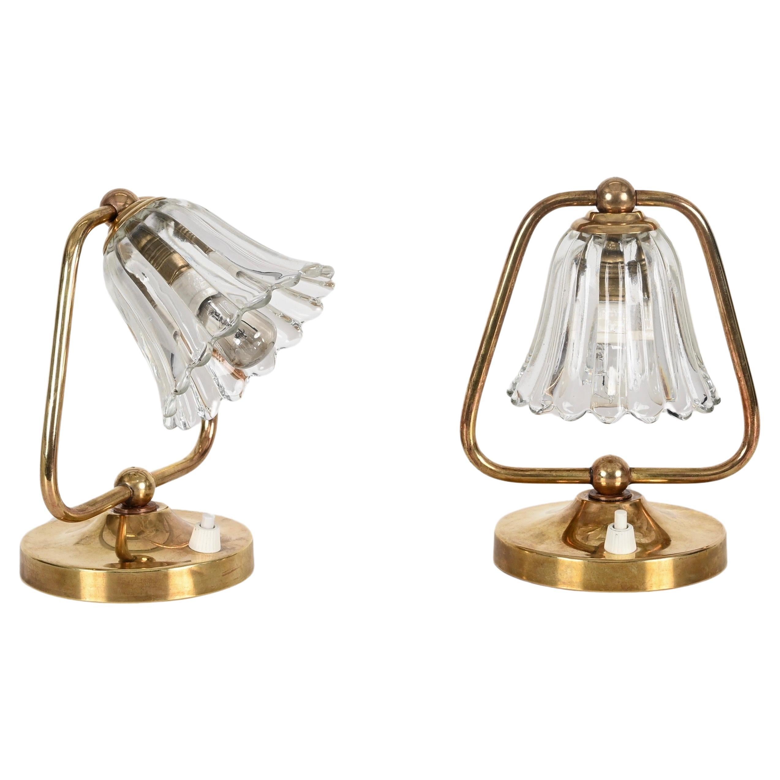 Pareja de lámparas de sobremesa de campana de cristal de Murano y latón de Barovier, Italia, años 40