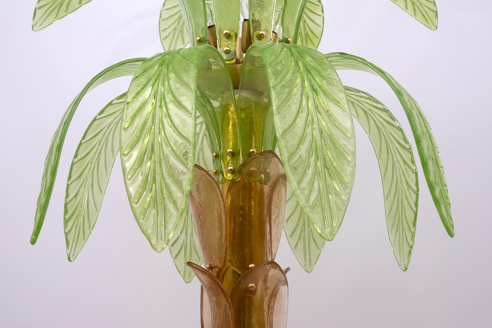 Paire de lampadaires en verre de Murano et laiton en forme de palmier, 1970 en vente 4