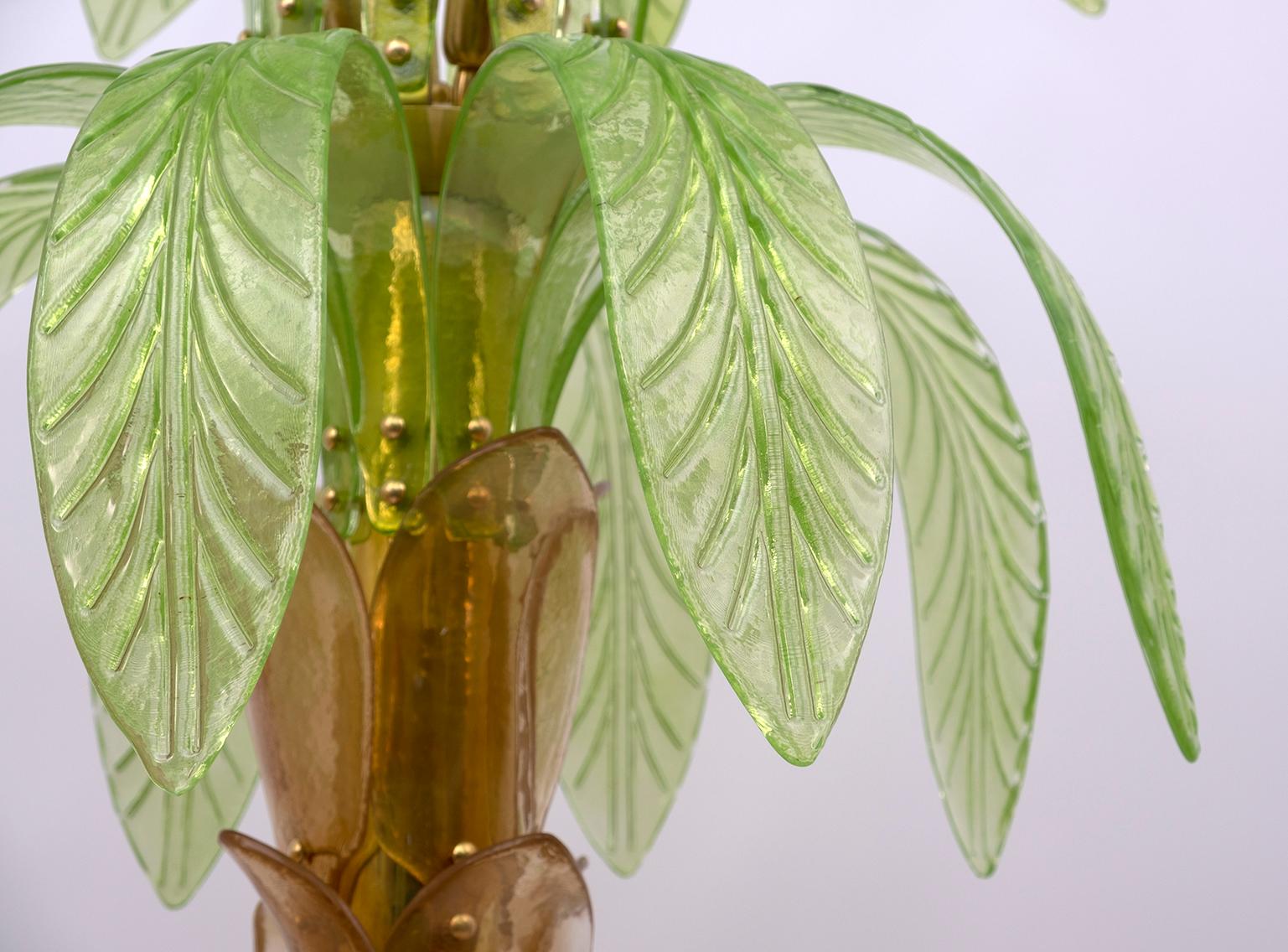 Paire de lampadaires en verre de Murano et laiton en forme de palmier, 1970 en vente 1