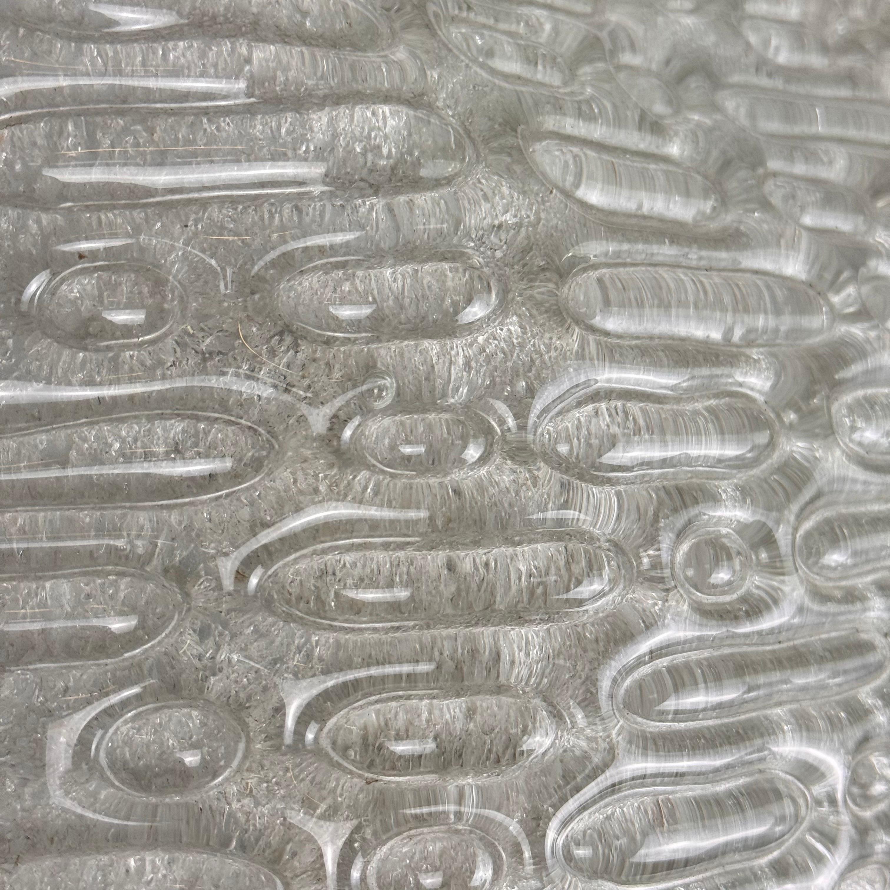 Metà XX secolo Coppia di lampade in vetro di Murano e ottone attribuite a Fontana Arte, 1960 in vendita