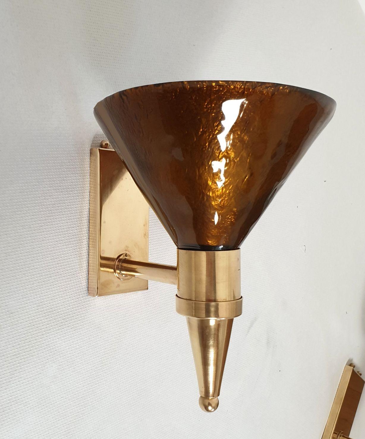Late 20th Century Pair of Murano glass and brass sconces-Italy For Sale