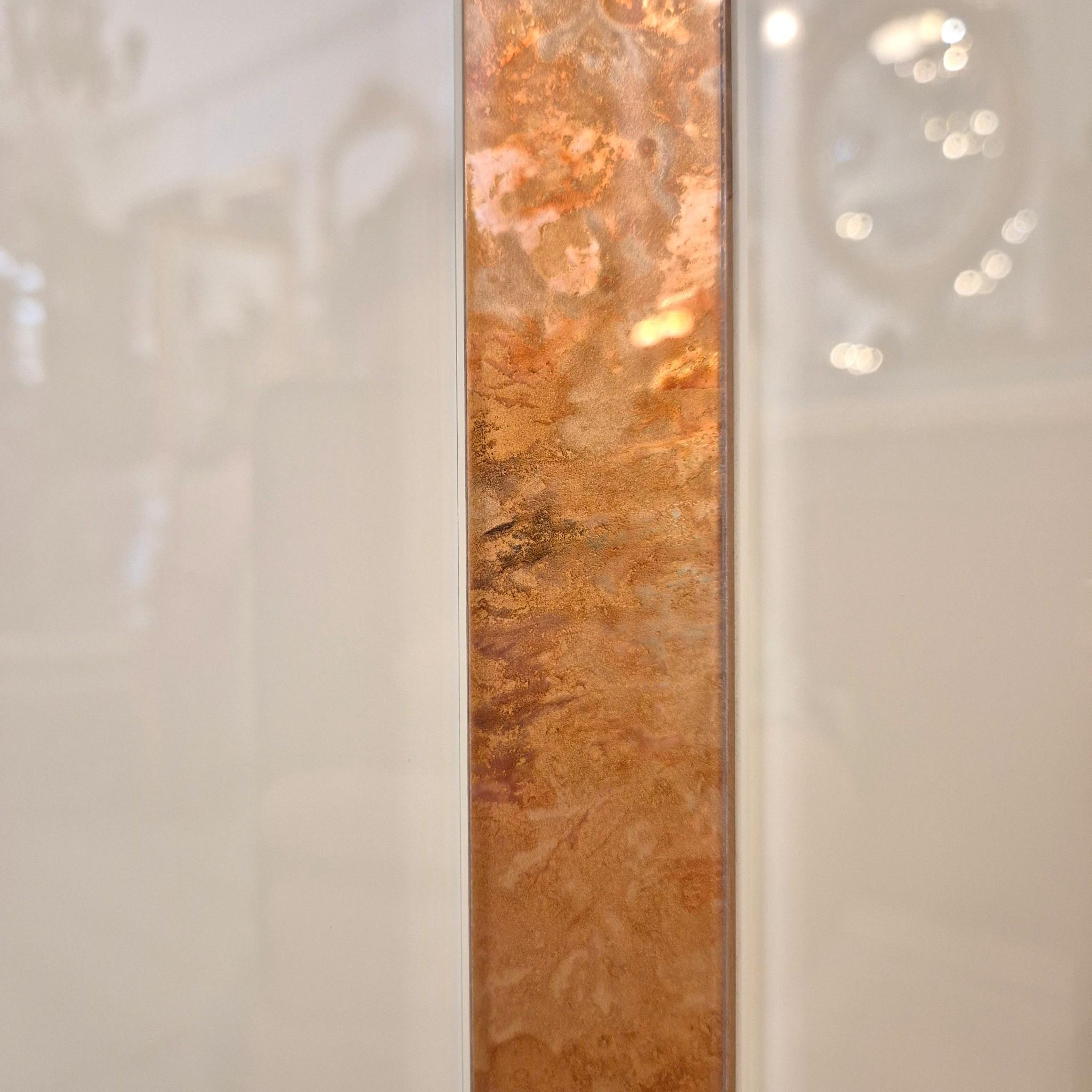 Pair of Murano Glass and Gilded Brass cabinets, Italy, Circa 1960/70 For Sale 1