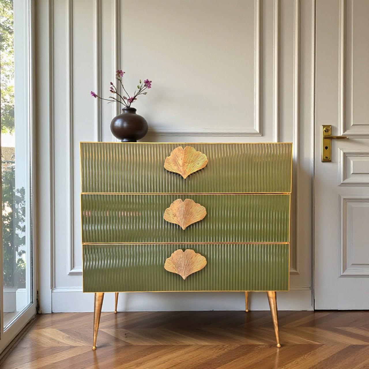 Coppia di consolle in vetro di Murano e ottone dorato, circa 1960/70 In condizioni ottime in vendita a NICE, FR