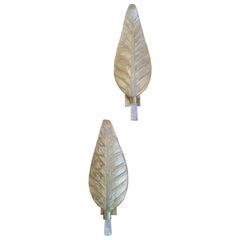 Pair of Murano Glass and Gold Powder Sconces Leaves Shaped, circa 1960-1970